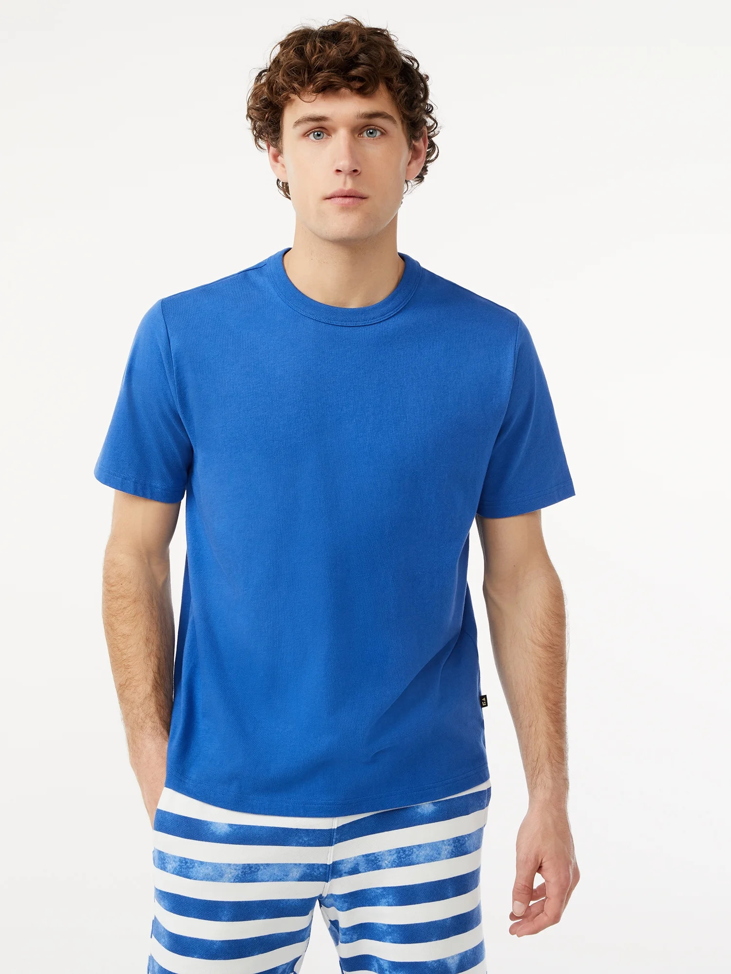 Free Assembly Men's Everyday T-Shirt with Short Sleeves - Walmart.com | Walmart (US)