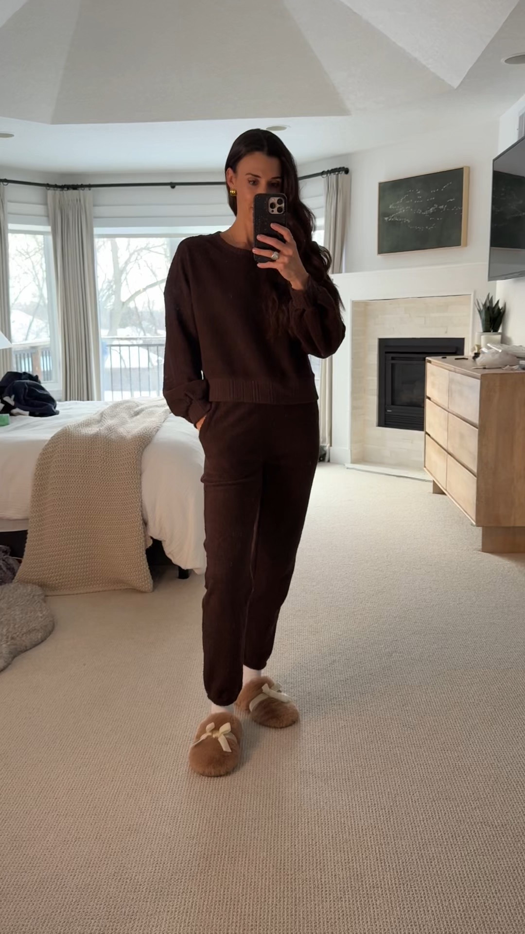 Will be wearing this over and over for the holidays 🥰😍. Targets Auden line is truly the best for lounge wear! Wearing size S in both top and bottom.

#LTKootd #LTKFindsUnder50 #LTKHoliday