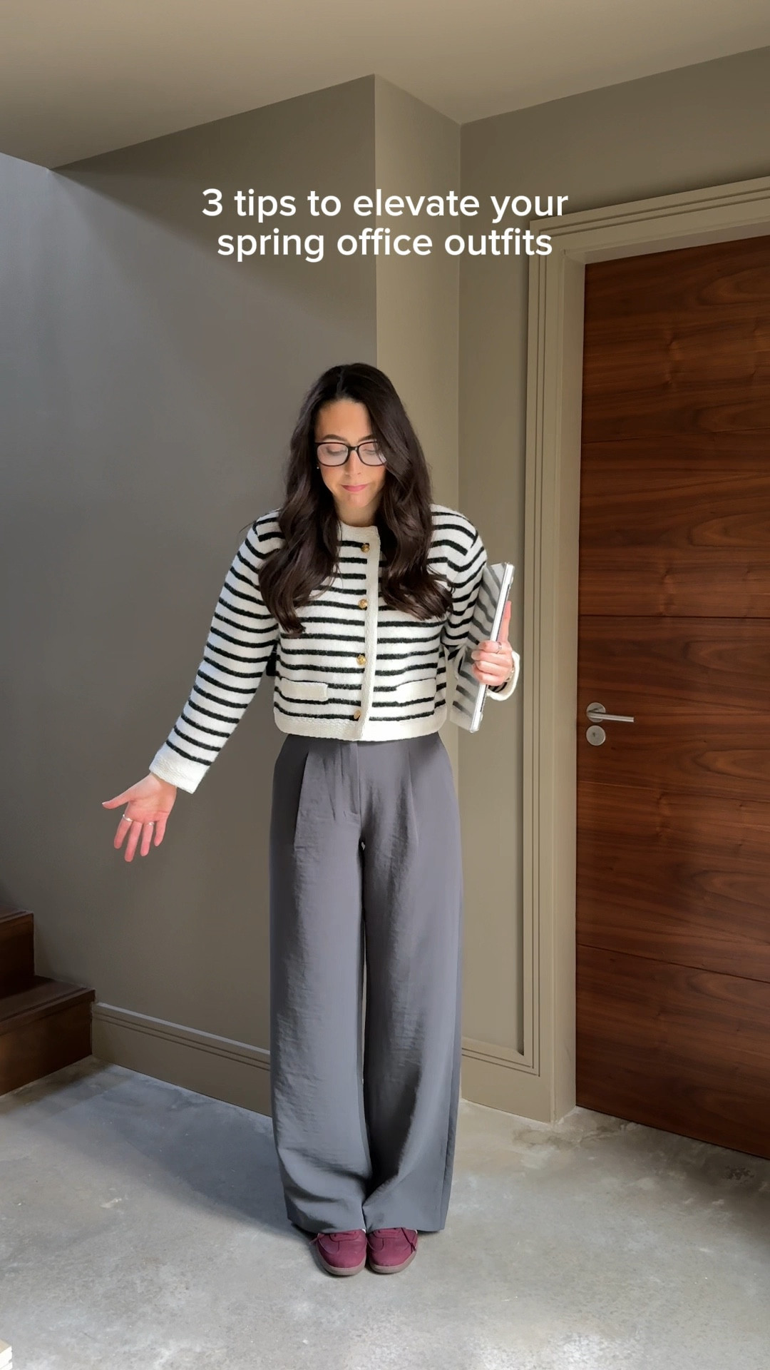 3 easy tips for chic office outfits 👩🏻‍💻🤍 linked all of the pieces below I can, and similar for anything sold out! Spring workwear, spring office outfits, corporate outfits, workwear inspo

#LTKootd #LTKSeasonal #LTKWorkwear