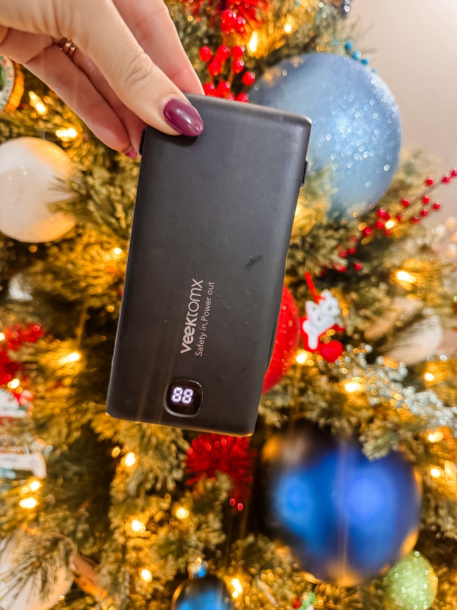 The Christmas Gift Everyone Actually Needs 🎄📱 (Portable Charger!)

If you’re looking for a stocking stuffer or small Christmas gift that won’t get tossed in a drawer — this portable charger is IT. 🎁✨

It has built-in cables AND a wall plug, so no more digging for cords. Perfect for moms, teens, teachers, travelers, and anyone glued to their phone (aka everyone 😅).

✨ Why it’s a must-have gift:
✔️ Built-in charging cables
✔️ Wall plug included — no extra cords
✔️ Fast charging + slim design
✔️ Perfect for travel, school, games, and holidays
✔️ Easy, affordable Christmas win

One of my favorite “buy multiples” gifts this season 🎄👇


#LTKFindsUnder50 #LTKGiftGuide #LTKHoliday