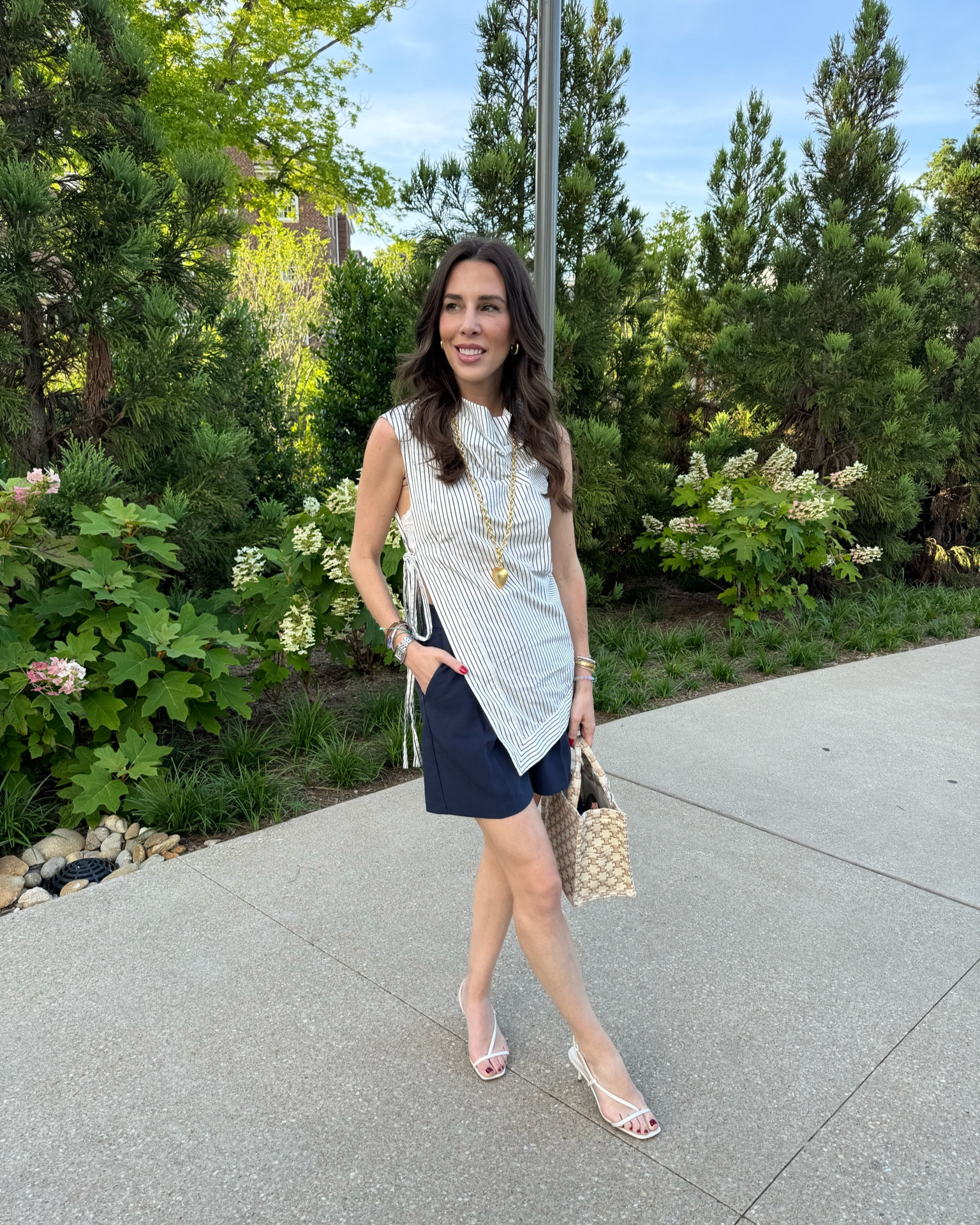 Friday night 🙌🏼


#LTKsalealert #LTKfindsunder100 #LTKstyletip