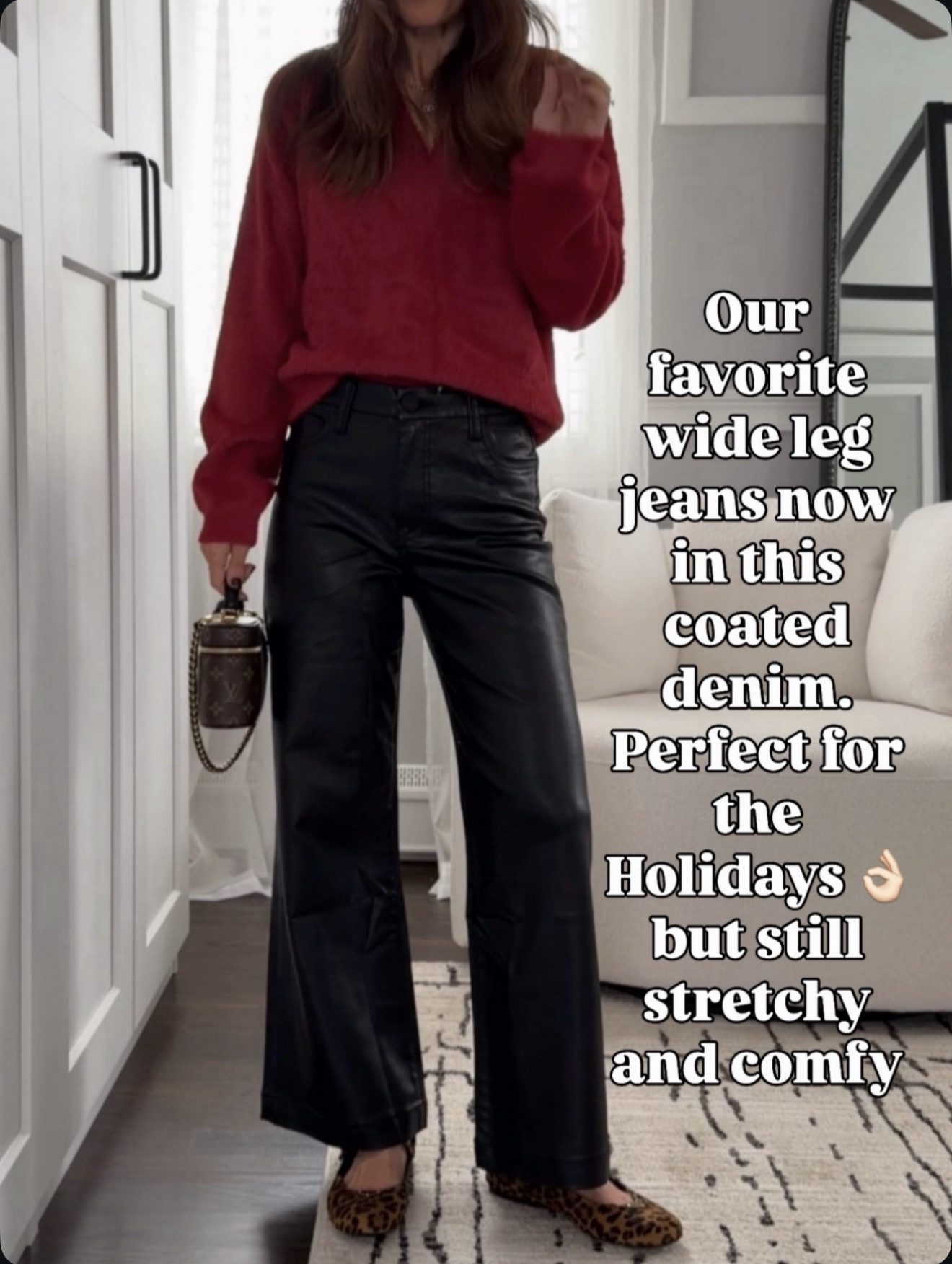 Our favorite wide-leg jeans now in coated denim… stretchy + holiday ready ✨ 🔗⬇️

#LTKootd #LTKmomlife #LTKOver40