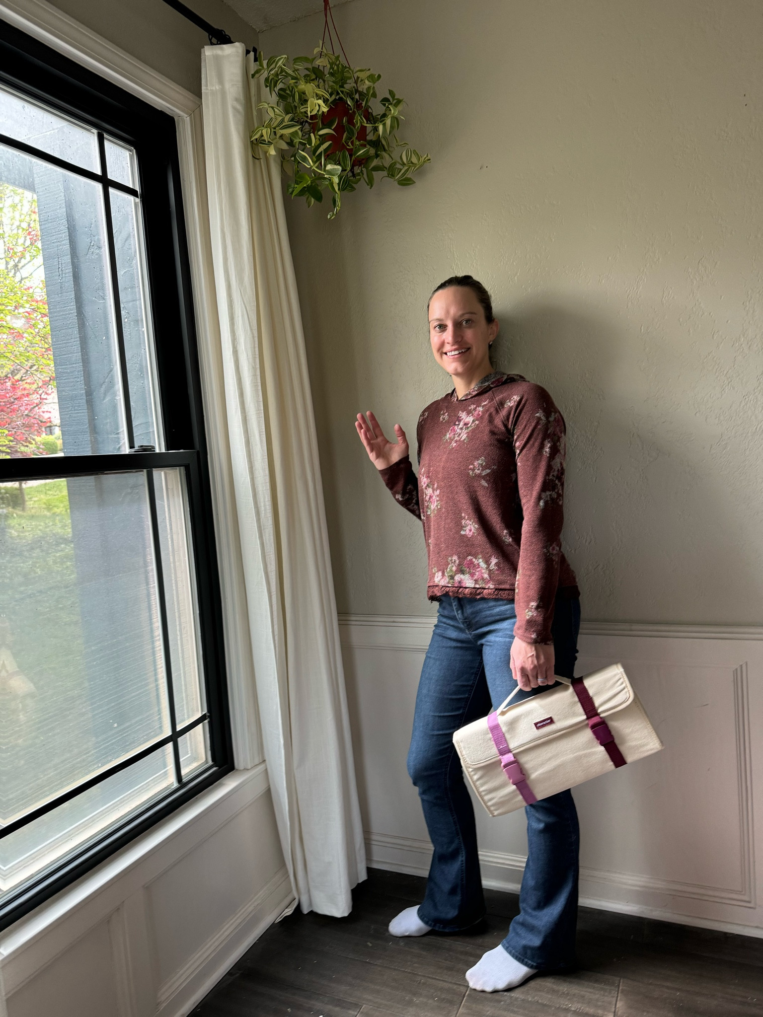 Character plant hanging kit and tool kit!