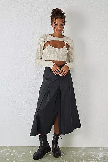 UO Saffron Knitted Shrug & Cami Set | Urban Outfitters (EU)