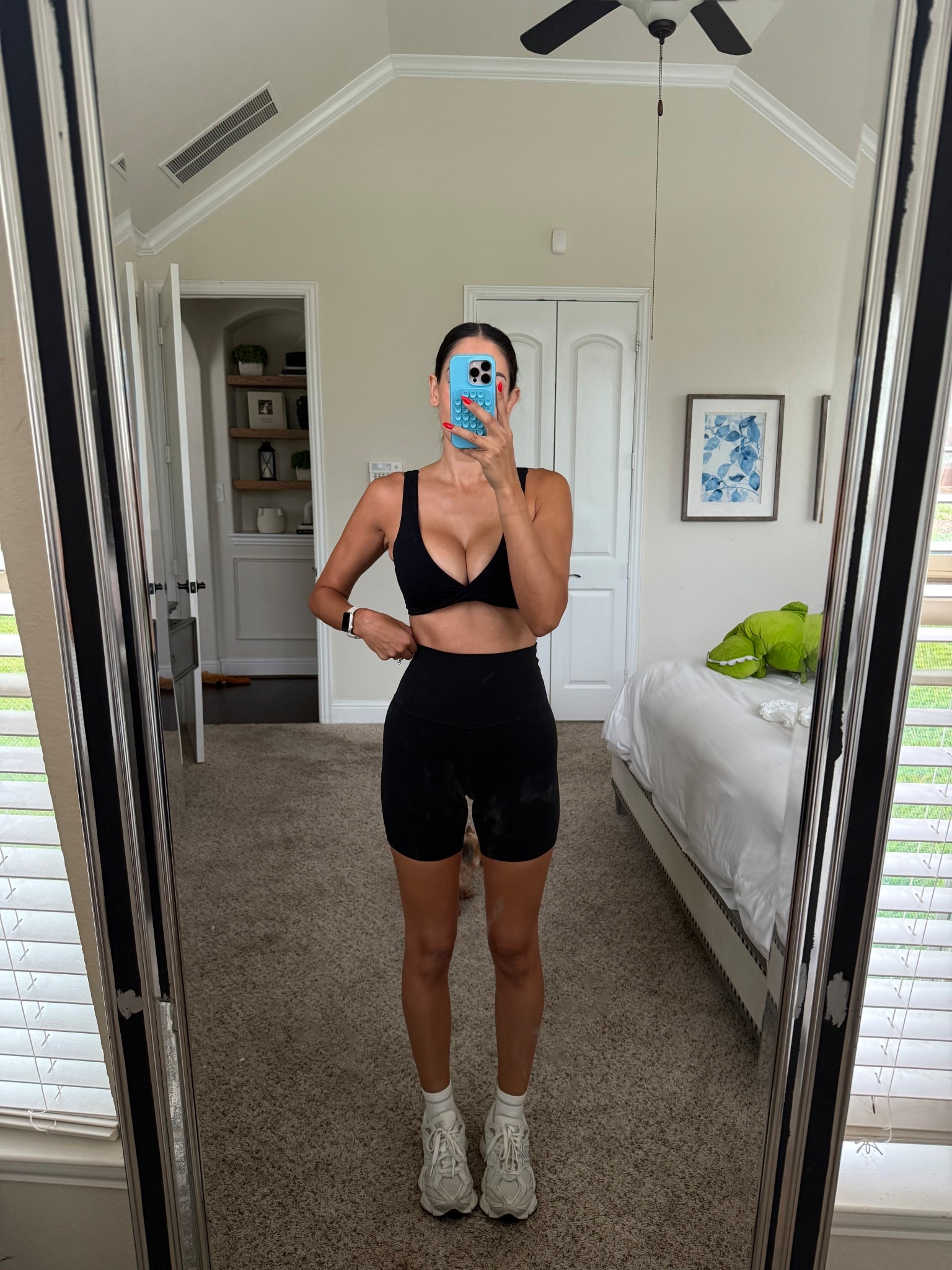 Small bra
 Xs shorts 

#LTKFindsUnder50 #LTKActive