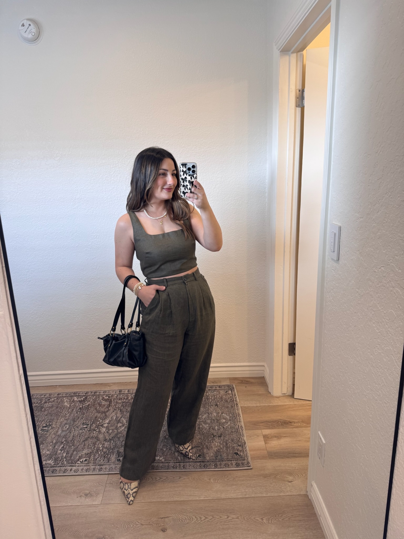 Chic petite friendly outfit! 

Top size small
Pants size 4 petite
(Exact color sold out in petite but available in cream and I also linked a similar pant) 

5'0" 145lbs 

Petite fashion

#LTKPetite #LTKStyleTip #LTKSeasonal