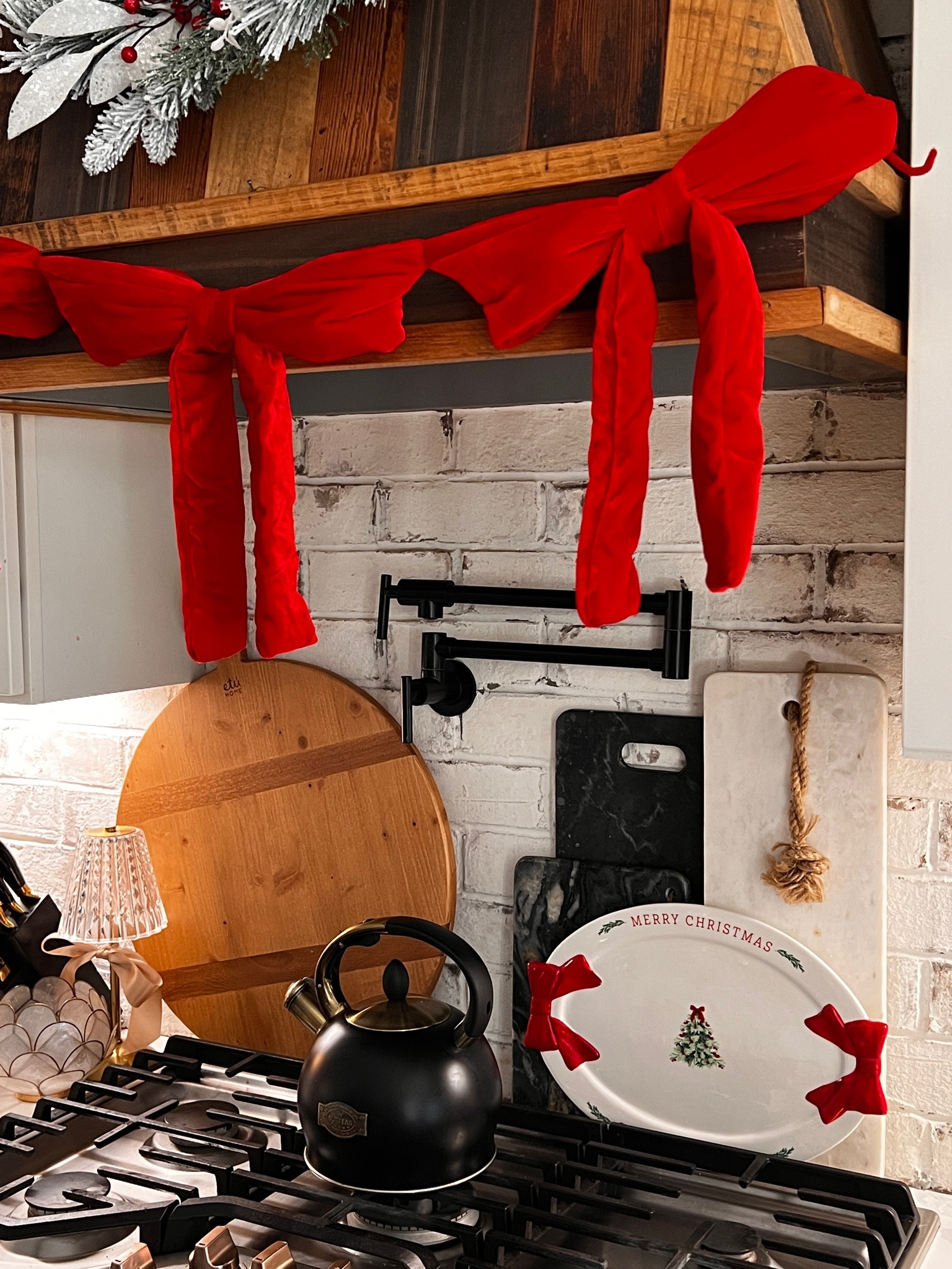 Michaels has the cutest Christmas decor ever! Not only did I get the adorable bow Garland, but today I snagged this gorgeous merry Christmas platter for 50% off. 

#LTKHome #LTKSeasonal #LTKHoliday