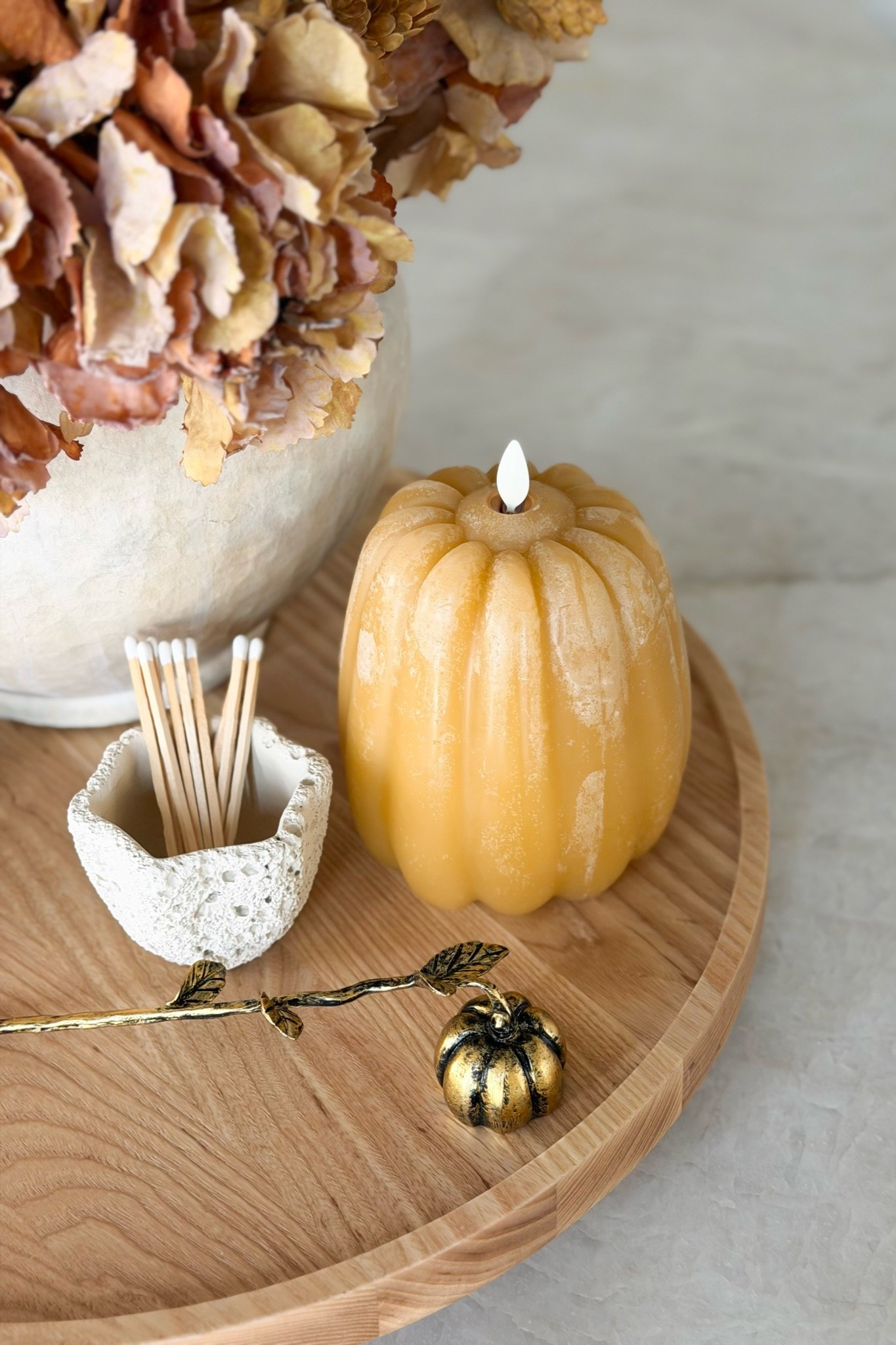 Slowly adding subtle fall finds to my home 🍂

#LTKdayinmylife #LTKSeasonal #LTKHome
