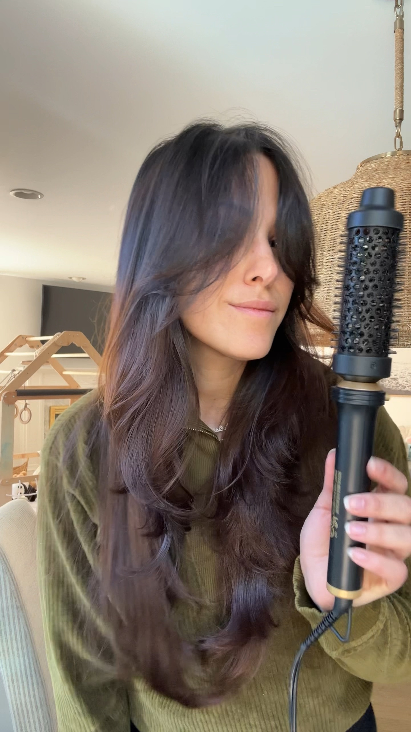 
You *need* to try this viral wavy hair brush with iron I found on TikTok! It's perfect for effortless, natural waves in minutes. This tool is a game-changer for anyone looking to create volume and texture without the hassle.

#HairTools #BeachWaves #WavyHairBrush #TikTokFinds #EasyHairstyles #HairGoals #EffortlessWaves #LTKbeauty #LTKhair #BeautyEssentials #TikTokMadeMeBuyIt 



#LTKSaleAlert #LTKBeauty #LTKFindsUnder50