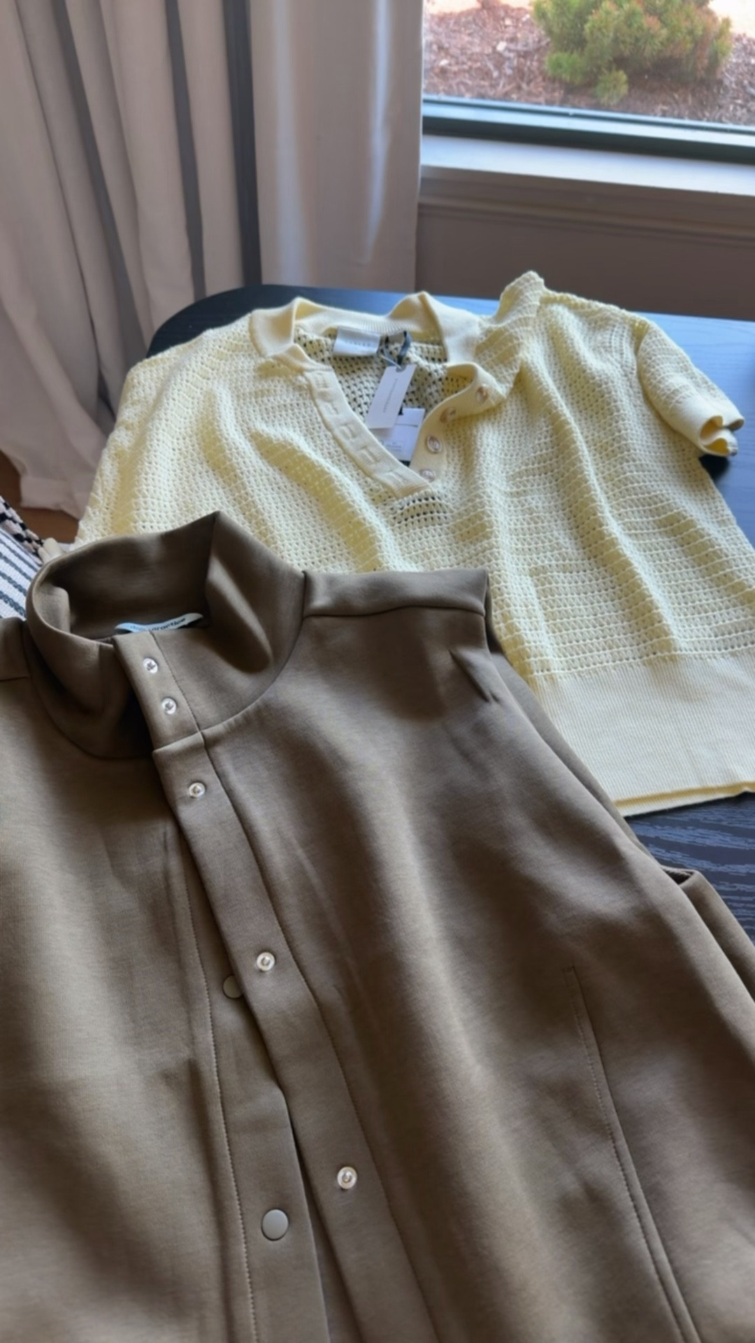 I did a size medium in everything but I wish I would have sized up to the large in the linen looking vest because maybe I would have liked it (it didn’t look on me like it did on the model).

#LTKTravel #LTKMidsize #LTKOver40