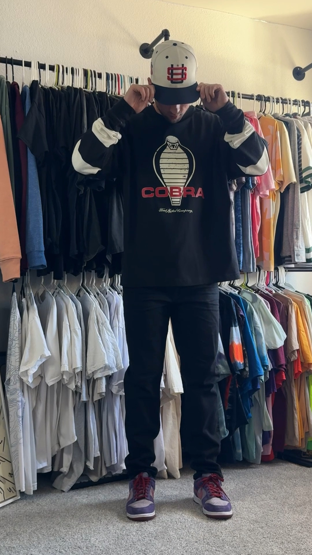 Laid-back streetwear with a bold edge—Cobra graphic long sleeve, clean black denim, statement sneakers, and a classic fitted cap. 
#Streetwear #OOTD #MensStyle #StreetwearFashion #OutfitInspo #CasualStyle #VintageVibes #StreetwearCommunity #LTKMens #LikeToKnowIt


#LTKSeasonal #LTKMens #LTKActive