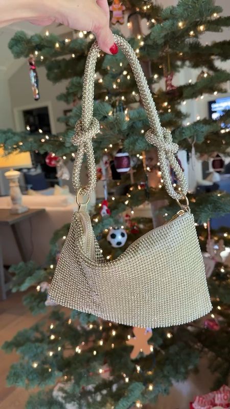 The perfect New Year’s Eve purse. This is a $34 Amazon dupe for the Cult Gaia that is $400. 🎉 how cute are the knots? 🤩

#LTKstyletip #LTKHoliday #LTKSeasonal