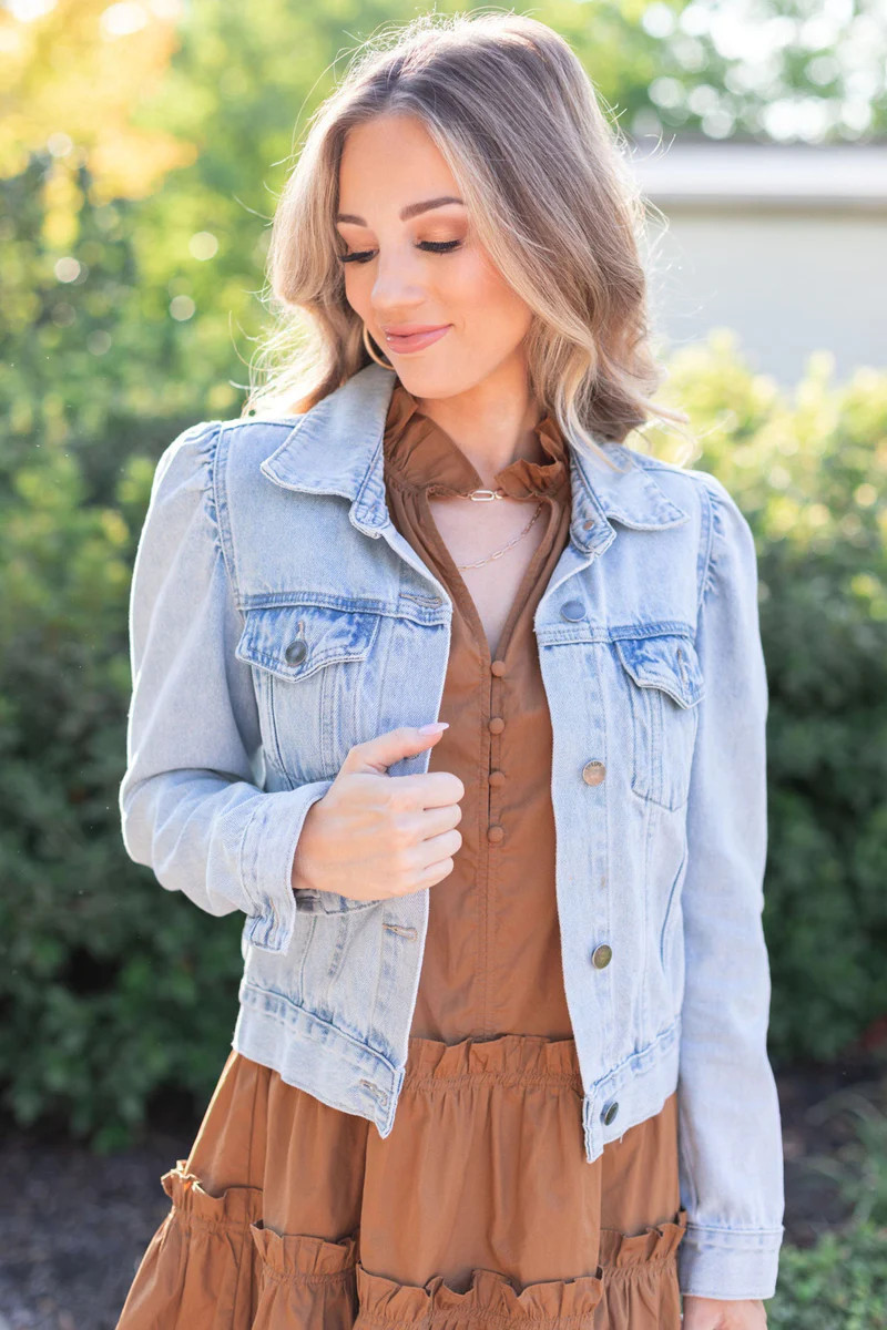 Roxanna Denim Jacket- Light Wash | Avara
