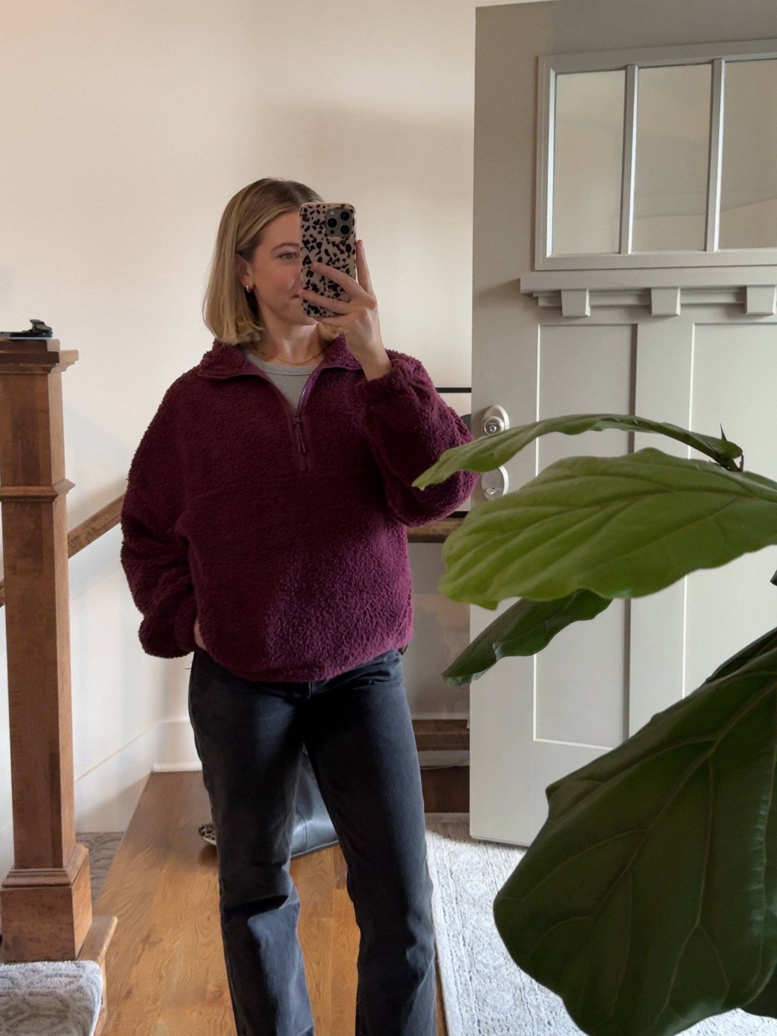 This fuzzy pullover feels like wearing a blanket in the best way. Perfect for chilly mornings or coffee runs. Linking it here!