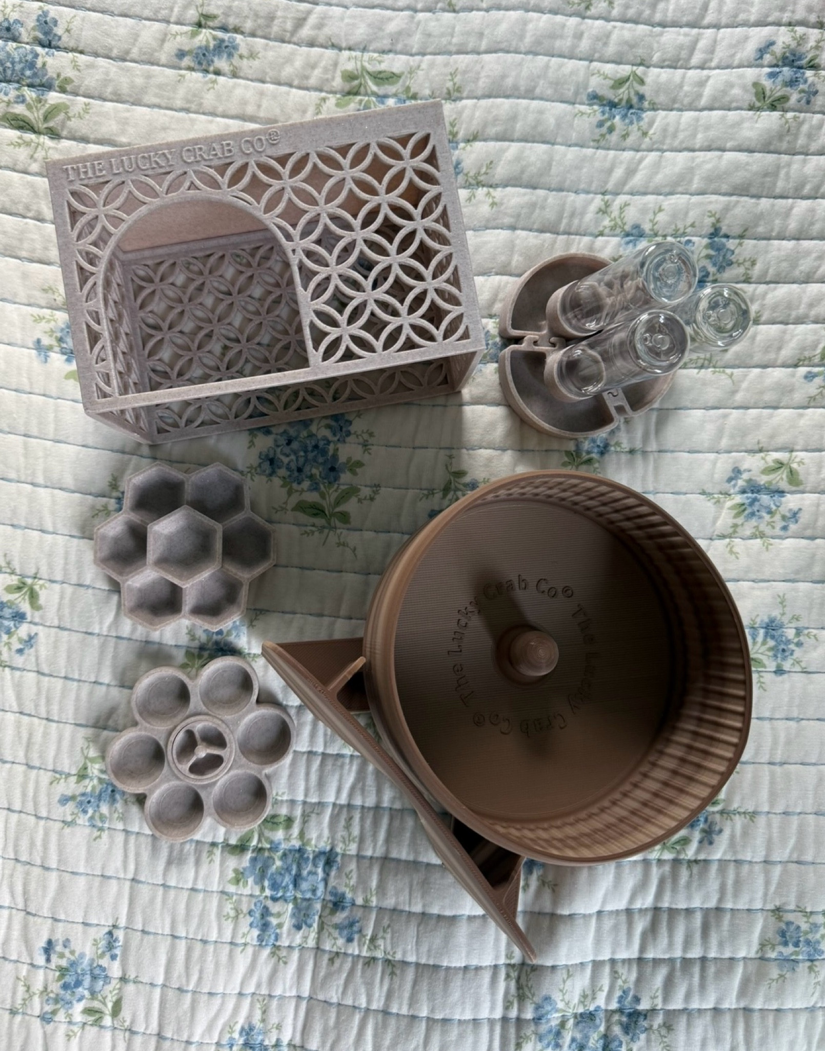 The Lucky Crab Co hermit crab enrichment!