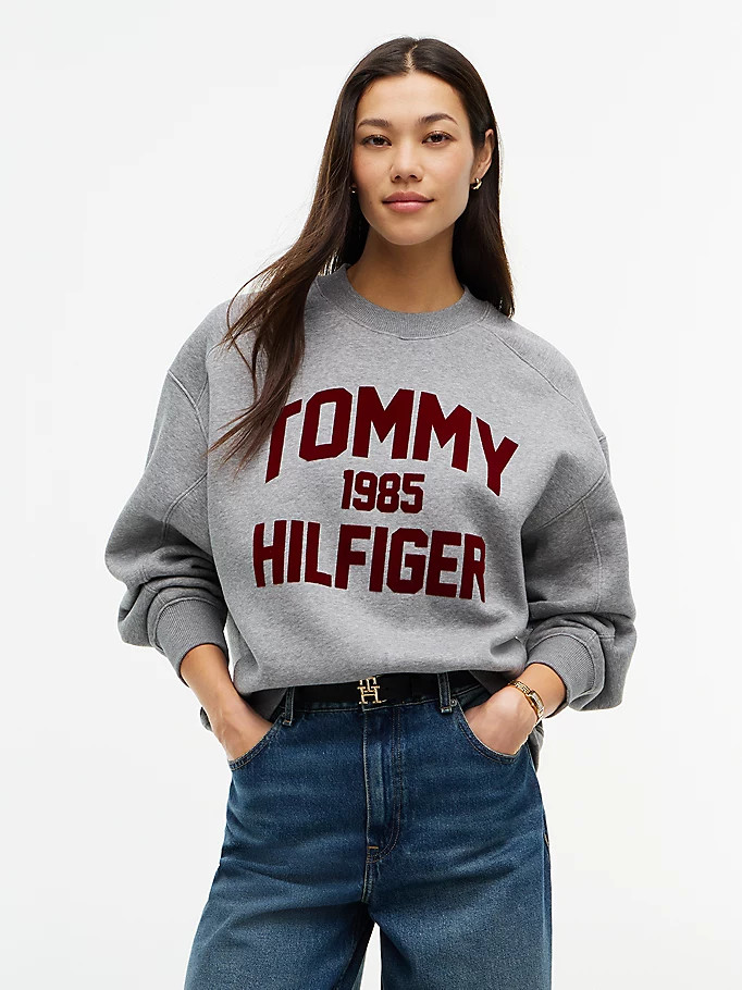 Flock Varsity Logo Oversized Sweatshirt | Tommy Hilfiger UK