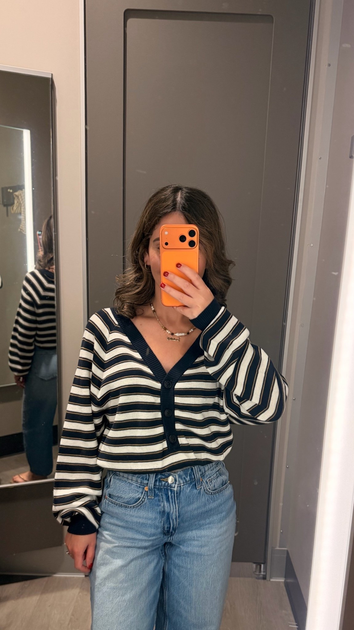 @Target wearing XSMALL 

#tryon #targetstyle #targetsale #circleweek #targetfinds #targettryon #momstyle #fallstyle #fallsweaters #stripedtops