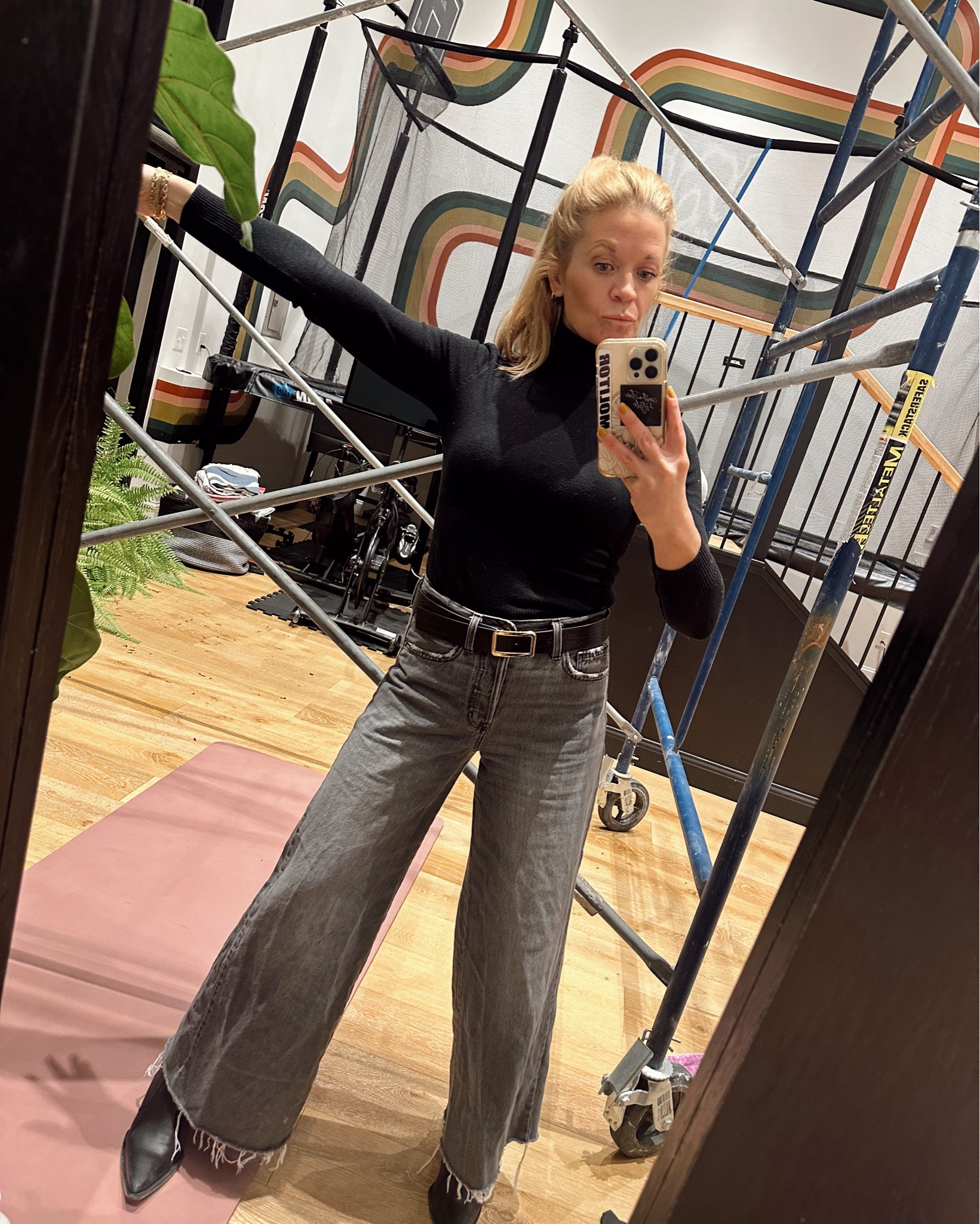 Black on black vibes - work fit! 

#LTKWorkwear #LTKOver40 #LTKStyleTip