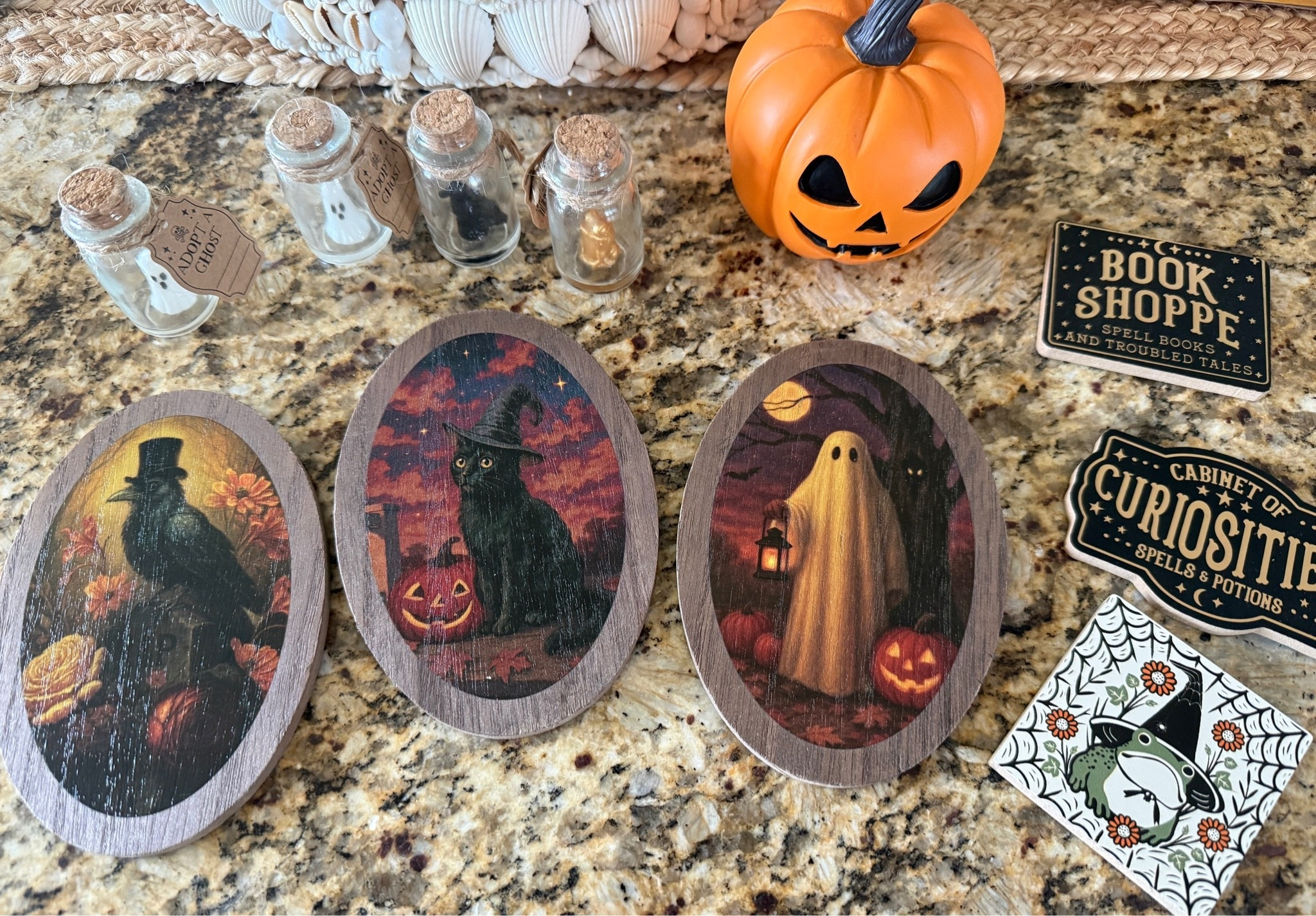 These aren’t available online yet, but Halloween is already hitting #bullseyesplayground @Target 

#bullseyesplaygroundhalloween #dollarspothalloween #targethalloween

#LTKSeasonal #LTKHome