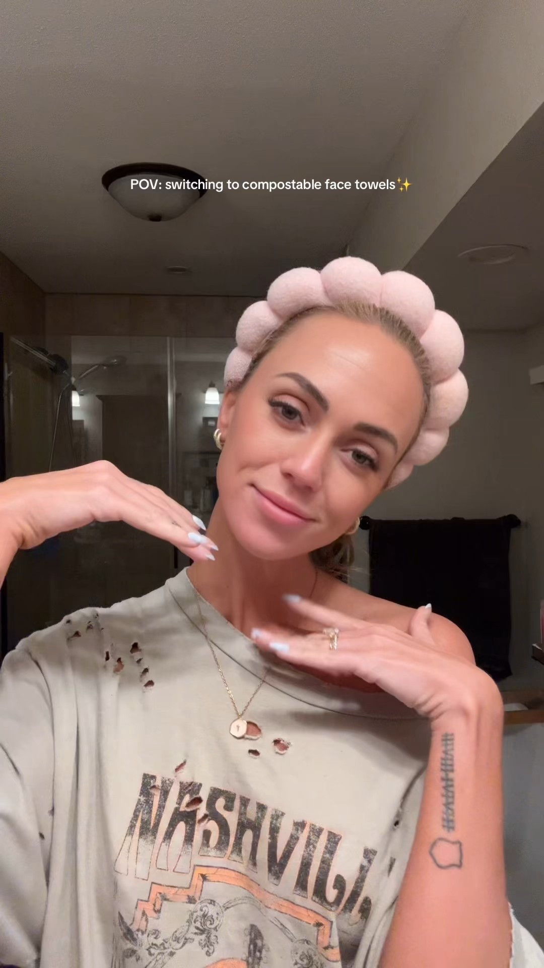 ✨ No more bacteria from reusable towels, no more breakouts just clean, soft, disposable luxury that keeps my complexion clear. Sometimes the biggest glow-up is in the smallest switch 💧🧖‍♀️ #CleanSkinClub #SkinCareUpgrade 

#LTKgrwm #LTKBeauty #LTKselfcare