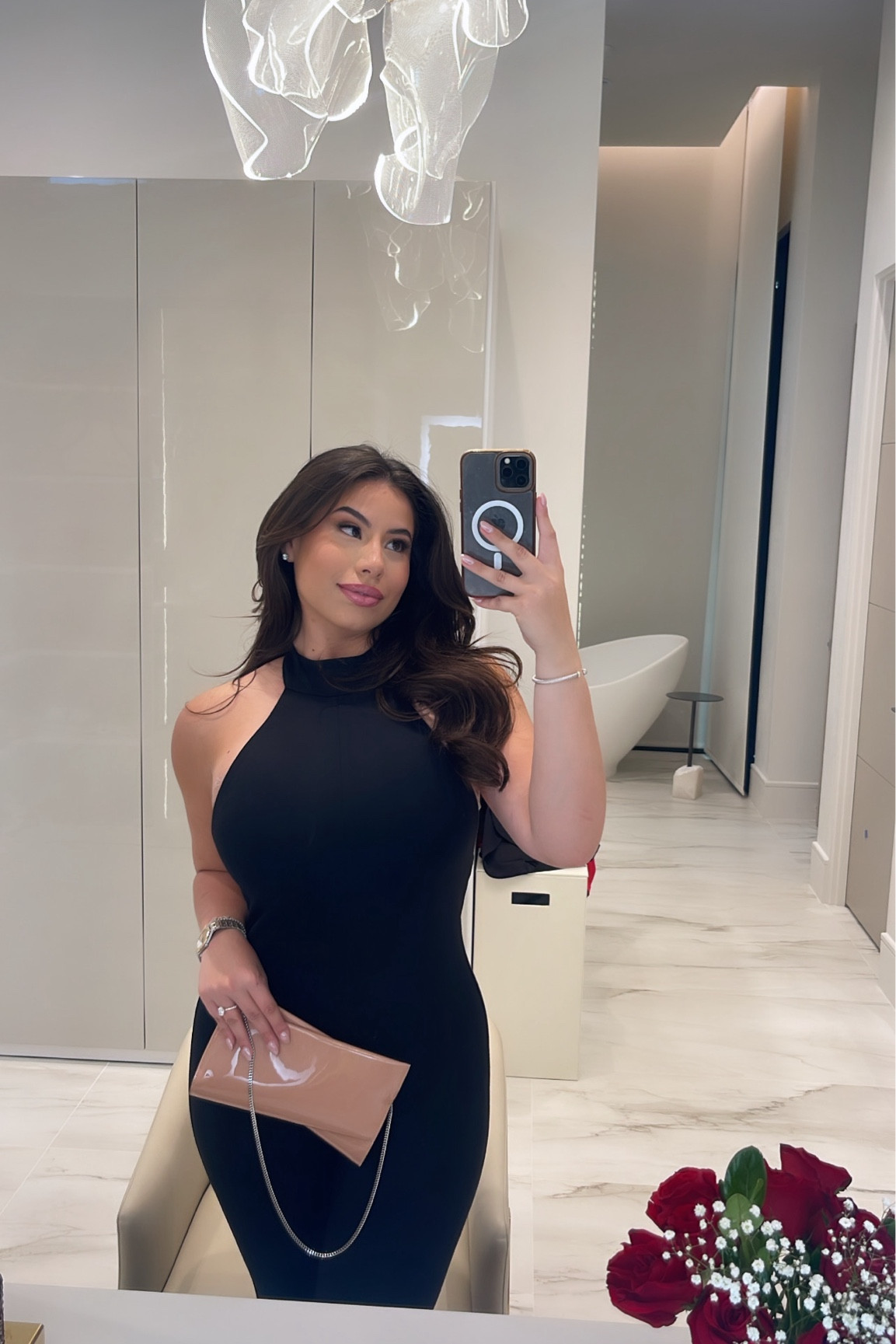 Revolve jumpsuit for dinner #dinneroutfit #revolve 


#LTKStyleTip