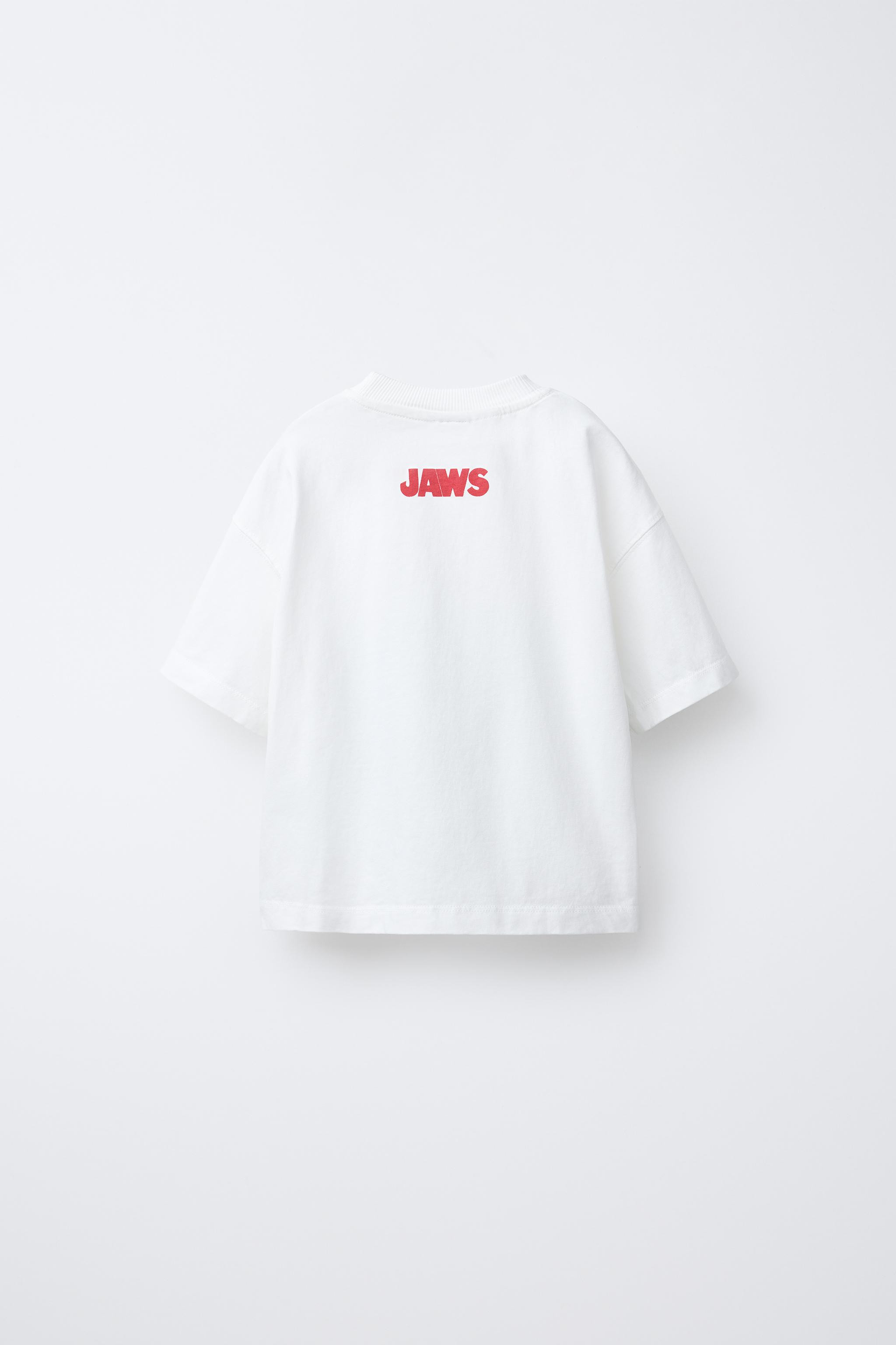JAWS © 50TH ANNIVERSARY FILM T-SHIRT | Zara UK