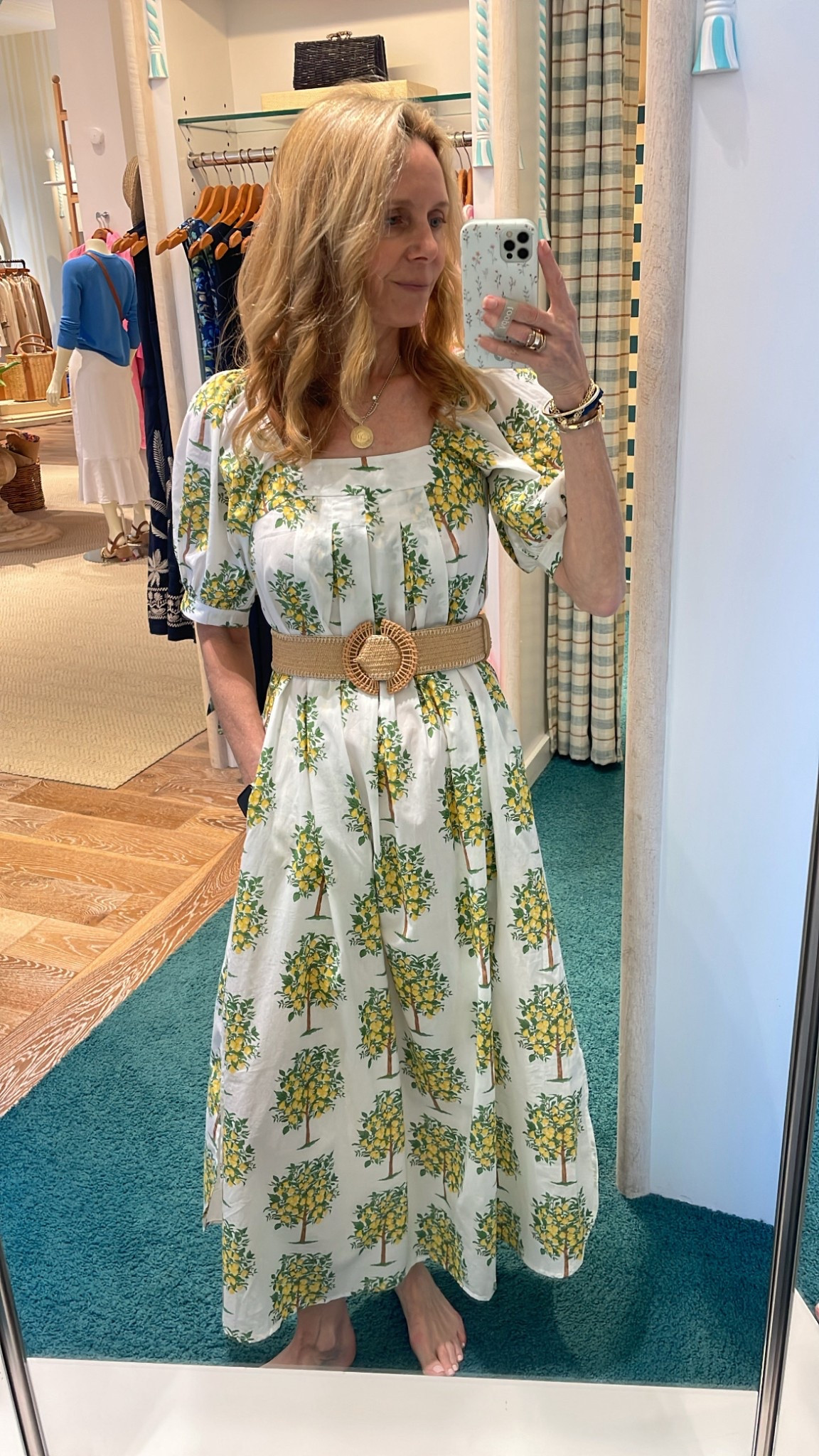 Found this lemon tree dress in Southhampton

#LTKShoeCrush #LTKStyleTip #LTKTravel