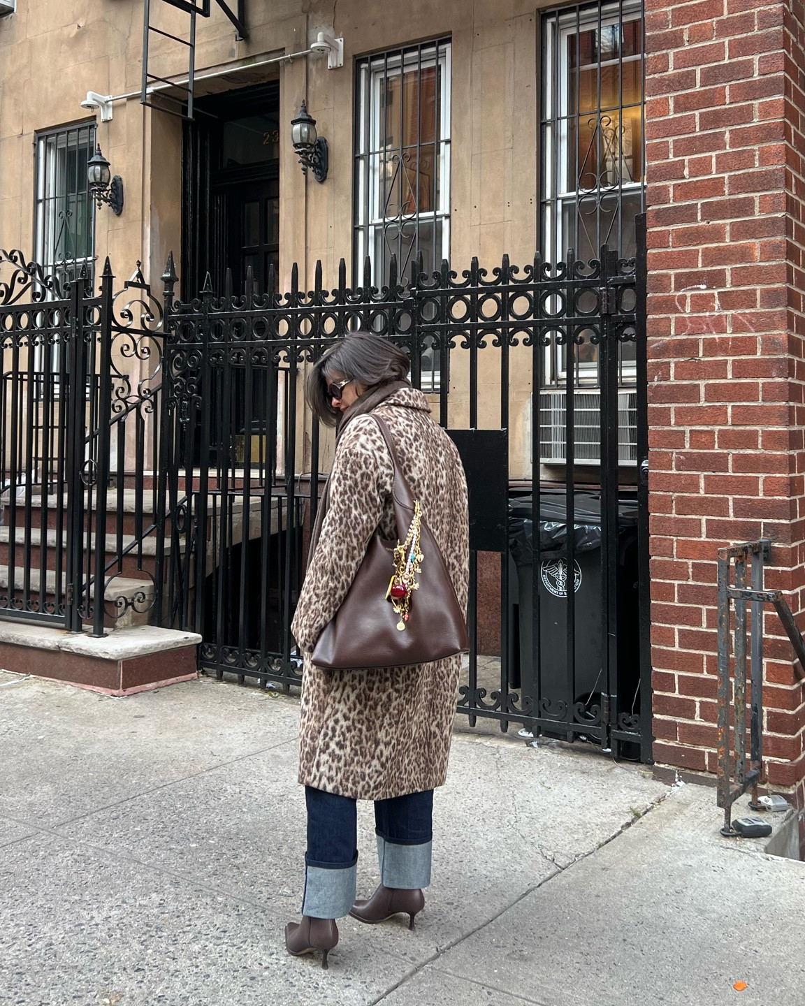 Leopard coat
Best jeans
Pistola denim
Cuffed jeans
Coach
Coach bag 
Big bag
Bag charm

#LTKFindsUnder100 #LTKShoeCrush #LTKStyleTip