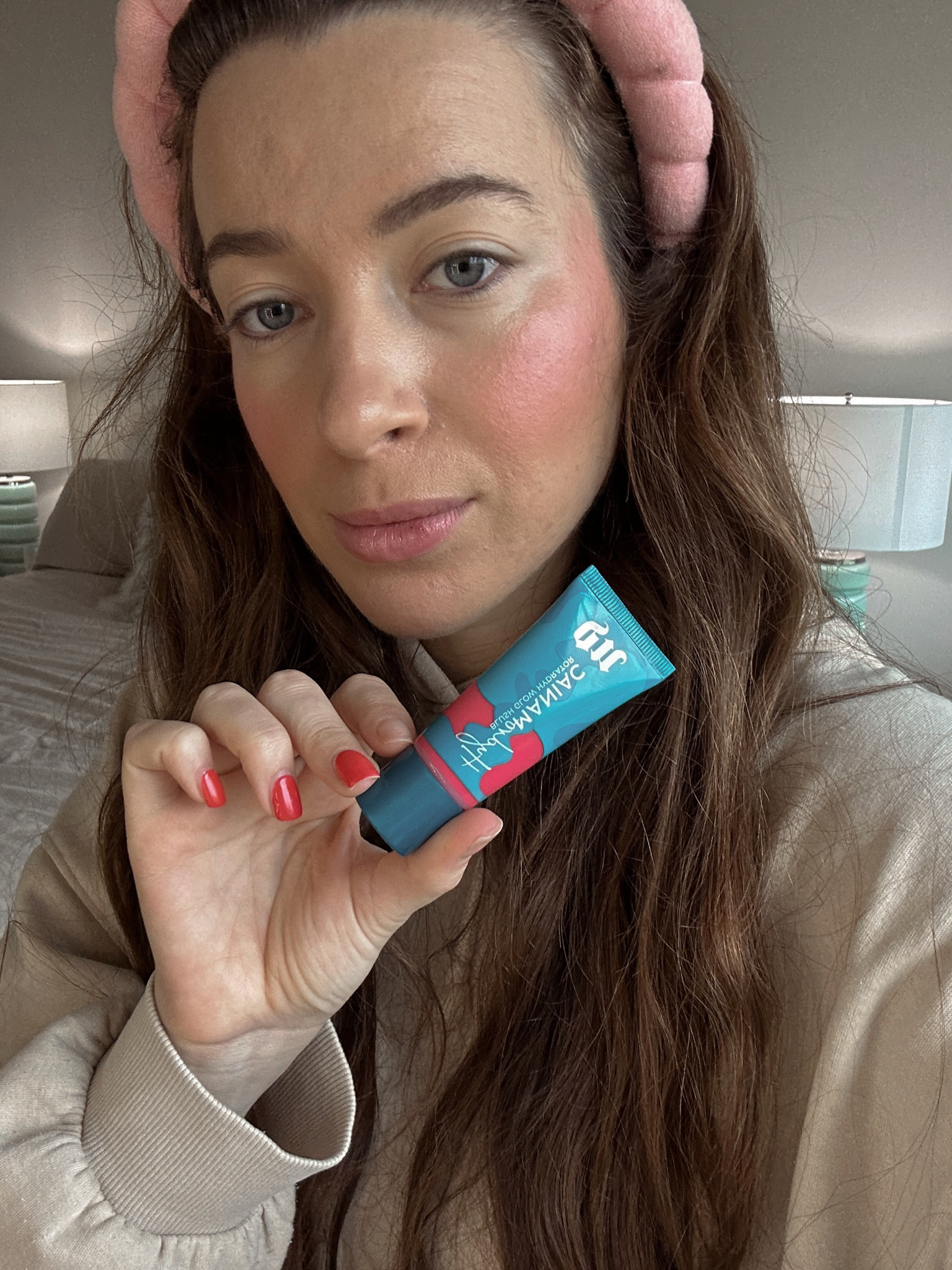 This new urban decay hydromaniac blush is so good! It’s the perfect summer dewy blush! I’m wearing shade drippin 

#LTKFind #LTKbeauty #LTKstyletip