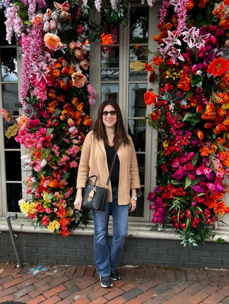 Recently we visited Georgetown in Washington DC. This town has lot of shops and unique cafes to eat at. Behind me is a store that had pretty flowers around their windows. After Georgetown, we headed into downtown DC to sightsee. I’ll add some pics in my stories. 

#LTKshoecrush #LTKitbag #LTKtravel