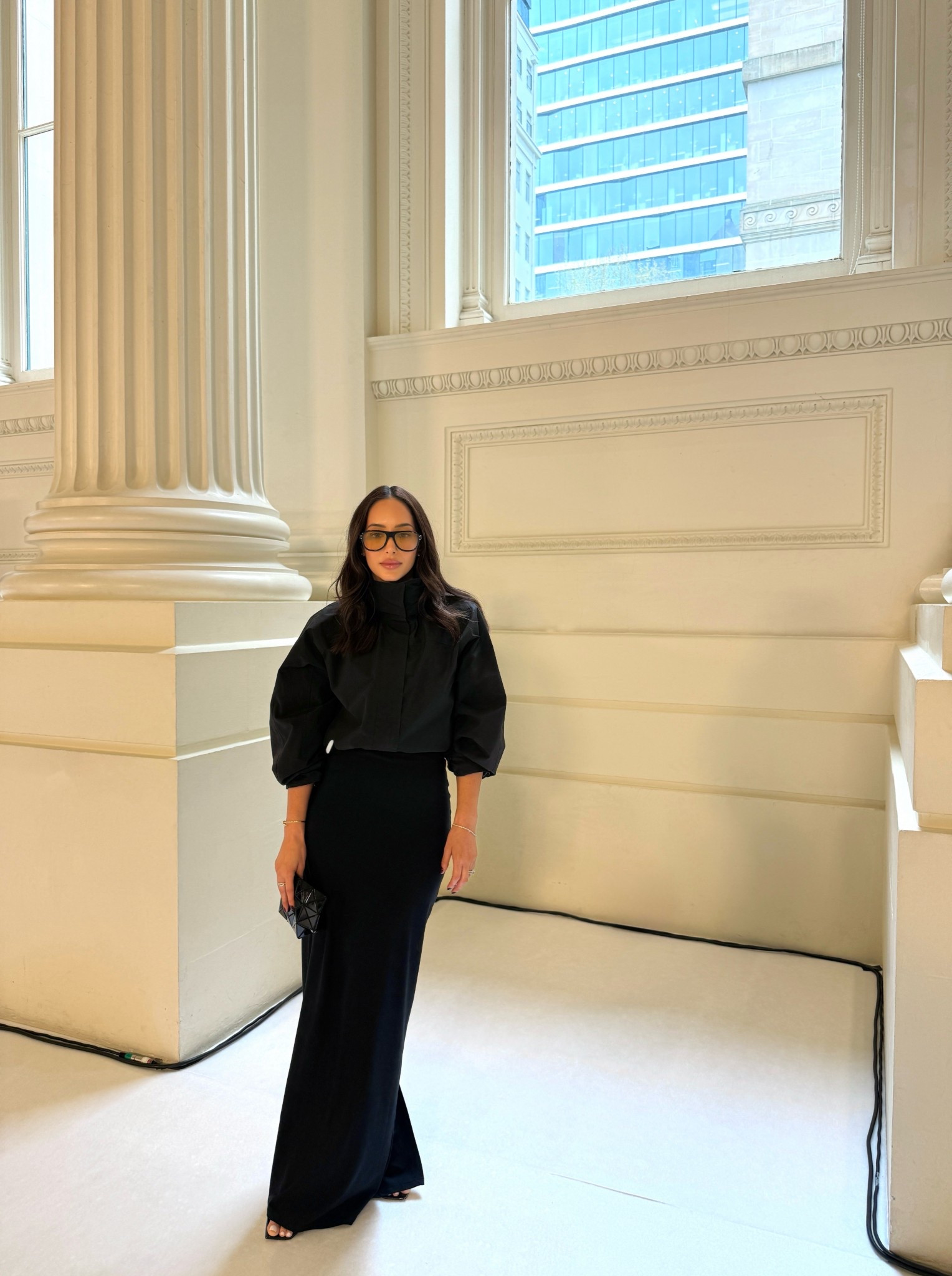 Viral Uniqlo jacket and possibly most comfortable and most versatile skirt you will ever own! Wearing XS for both. 
