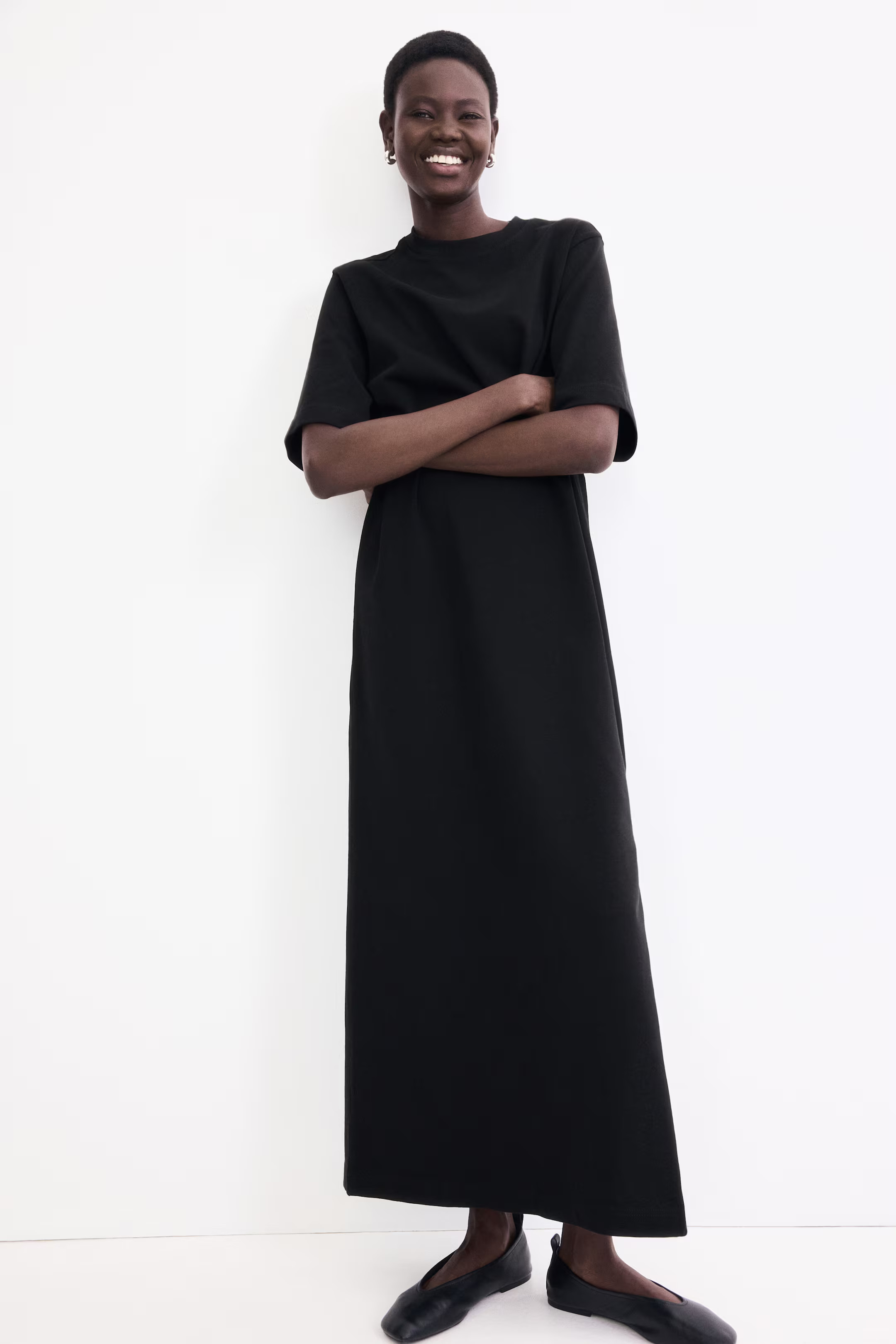 Long T-shirt dress | H&M (UK, MY, IN, SG, PH, TW, HK)