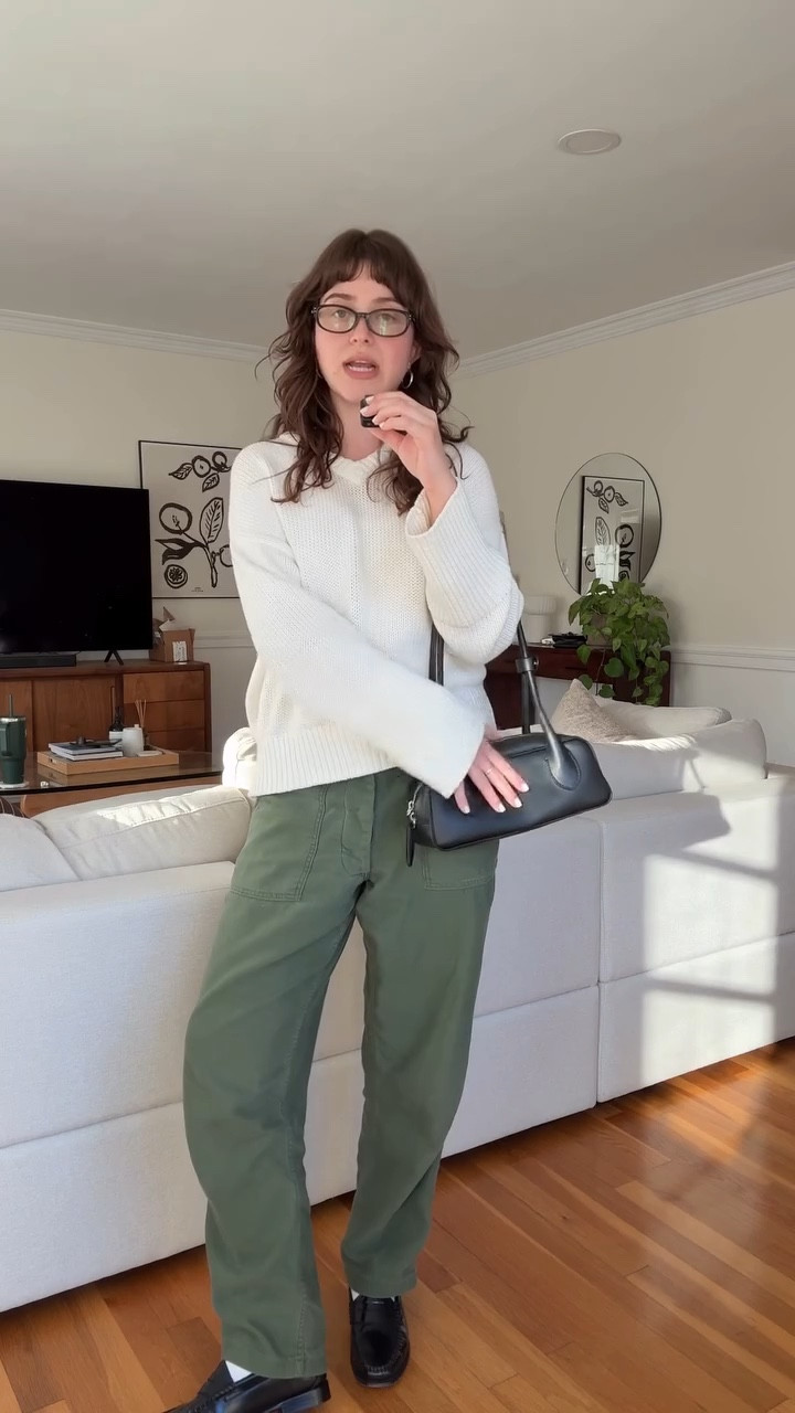 Day 3 of sharing my outfit everyday! Vintage fatigues and an oversized cotton sweater from Banana Republic. Bag is the mini strada from Hyer Goods. 

#LTKootd