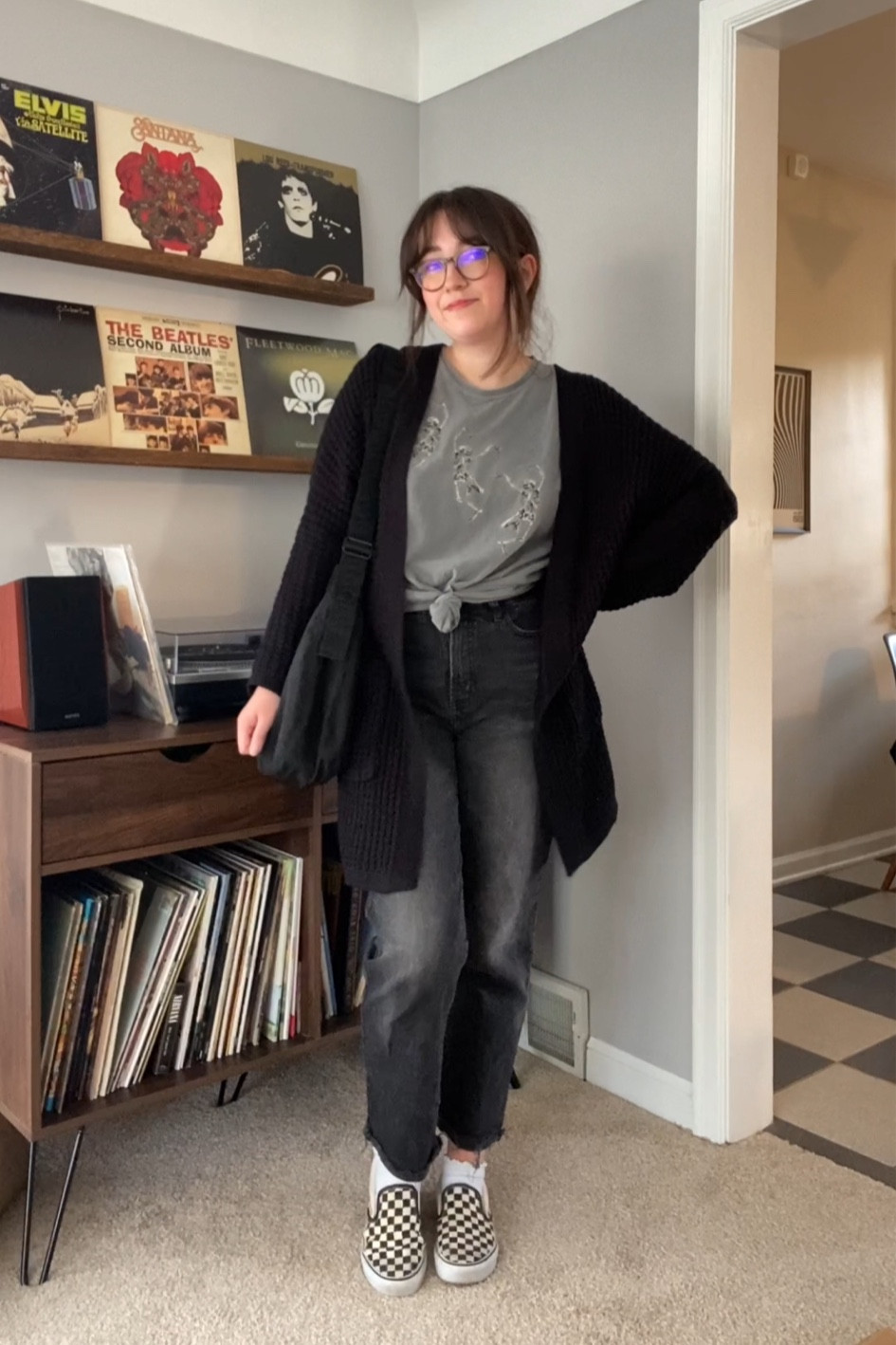 Tee: Etsy
Jeans: Old Navy