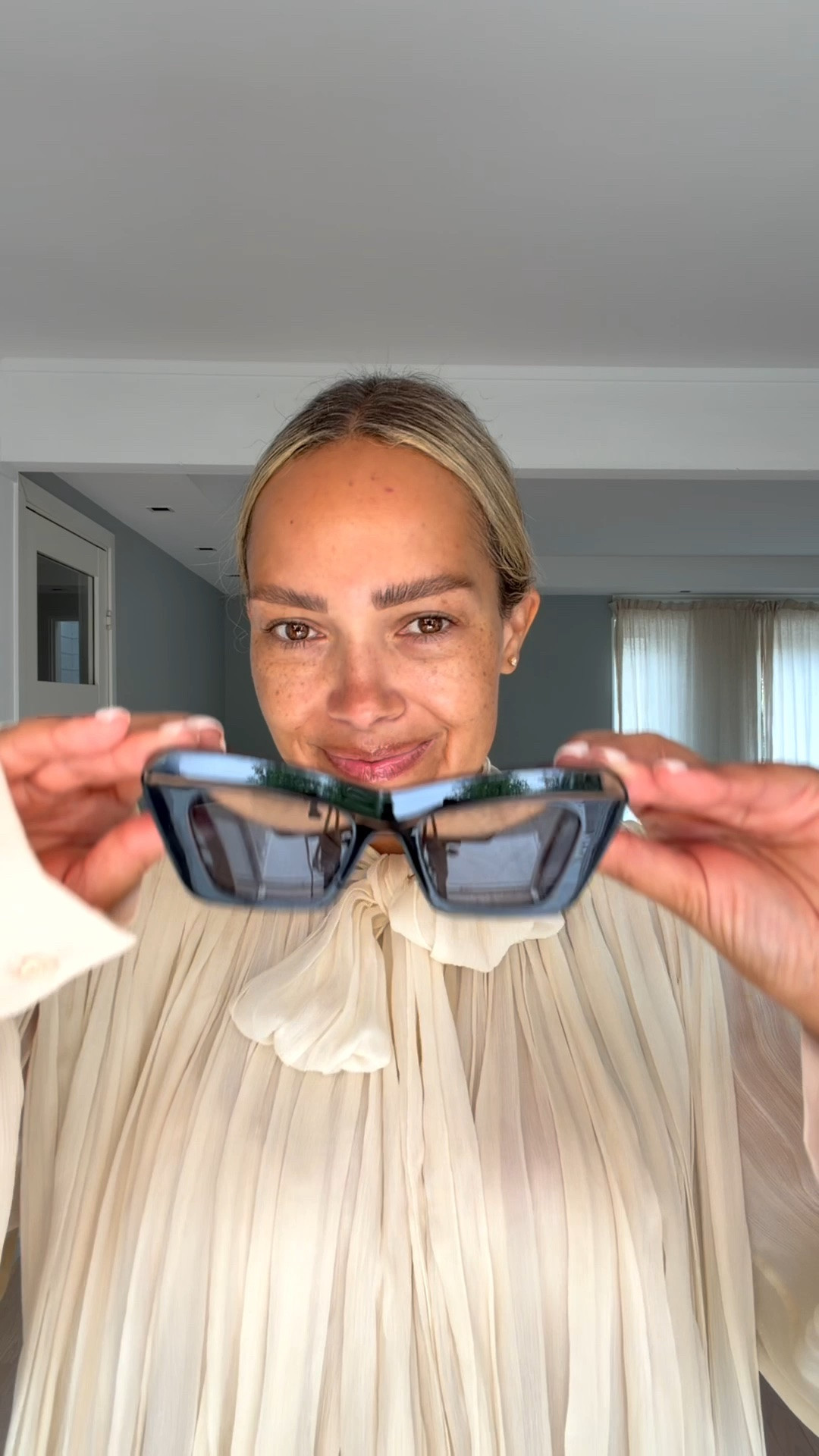 You asked I answered #sunglasses I’ve had for many years and some new but for every occasion / the beige runners and pink is from a Danish brand called Ækjerbede