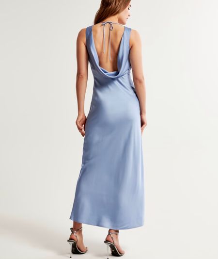 This gorgeous dress is currently  20% off during the LTK sale 🙌🏻🙌🏻🙌🏻 perfect for a spring wedding or any other formal occasions! 


Wedding guest dress
Maxi dress
Easter dress
Spring dress 

#LTKSpringSale #LTKwedding #LTKsalealert