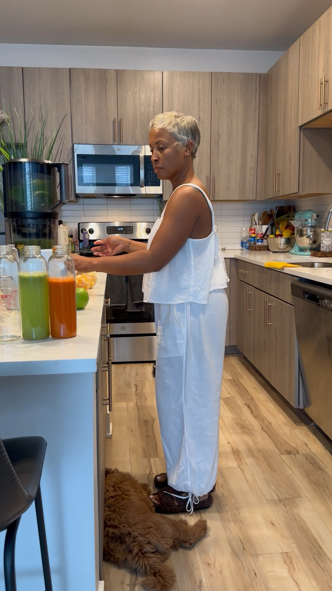 fresh, juicy, and doing my body GOOD 🍏🍊✨

Nothing fancy, just real fruits and some ginger + my juicer = magic in a glass. Clean, refreshing, and yes ma’am… we glowing from the inside out 💁🏽‍♀️

#FreshJuice #HealthyHabits #HealthyGlow #WellnessRoutine #xoJalonda #MidlifeWellness #KitchenMustHaves #DrinkYourVitamins

#LTKfitnessgoals #LTKHome #LTKselfcare