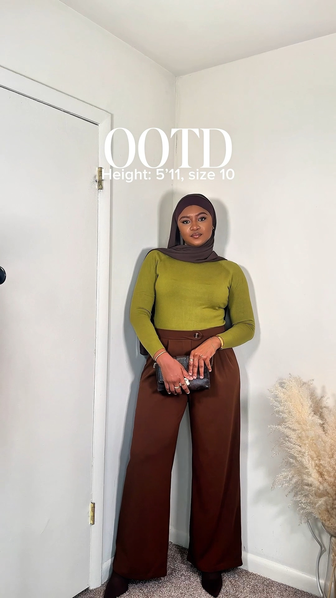 Easy color combo that never fails 🤎🌿
This green sweater + brown pants pairing is modest, tall-friendly, and perfect for everyday wear.

Linked similar pieces for easy styling ✨

Neutral girlies… did this convince you?#LTKNYFW #LTKValentine

#LTKootd