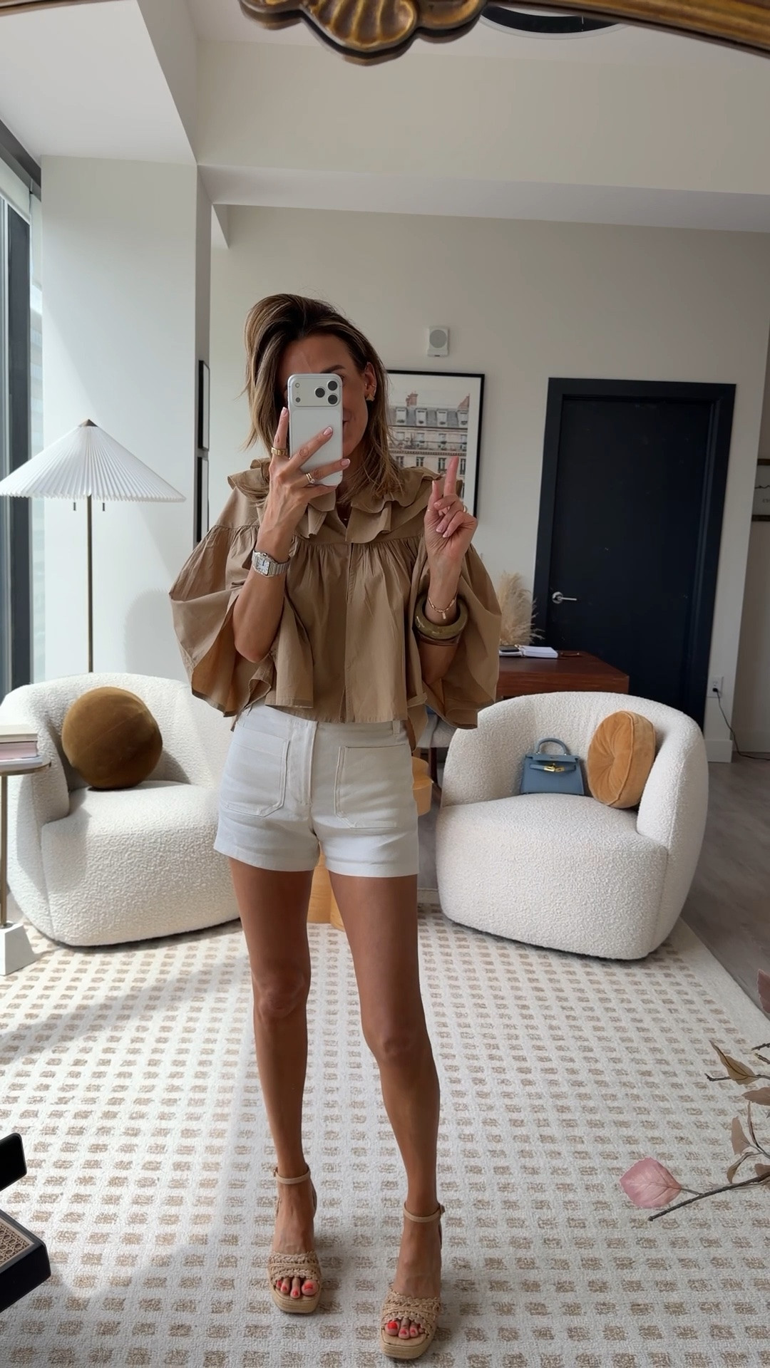 The most anticipated spring sale is here! The perfect time to refresh your spring wardrobe. Get 20% off with code KARINA20 all the brands we love and trust for all of your spring events!