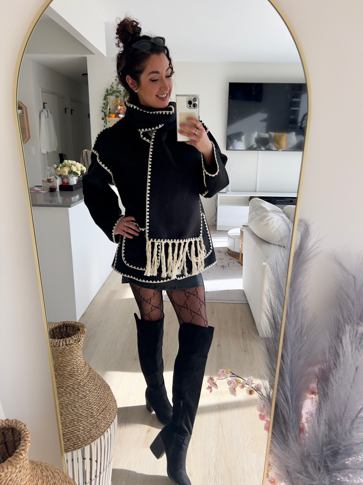 Okay so the shop I got the coat / scarf combo is not listed here so I’m happy to share the link if you DM me on IG (Allinikkinash) 

But the skirts are linked as to what I paired with this as well as the boots! 🤩 I found some other leather boots I’ll be purchasing for future looks as well!! 🤩🥳

#LTKworkwear #LTKstyletip #LTKshoecrush