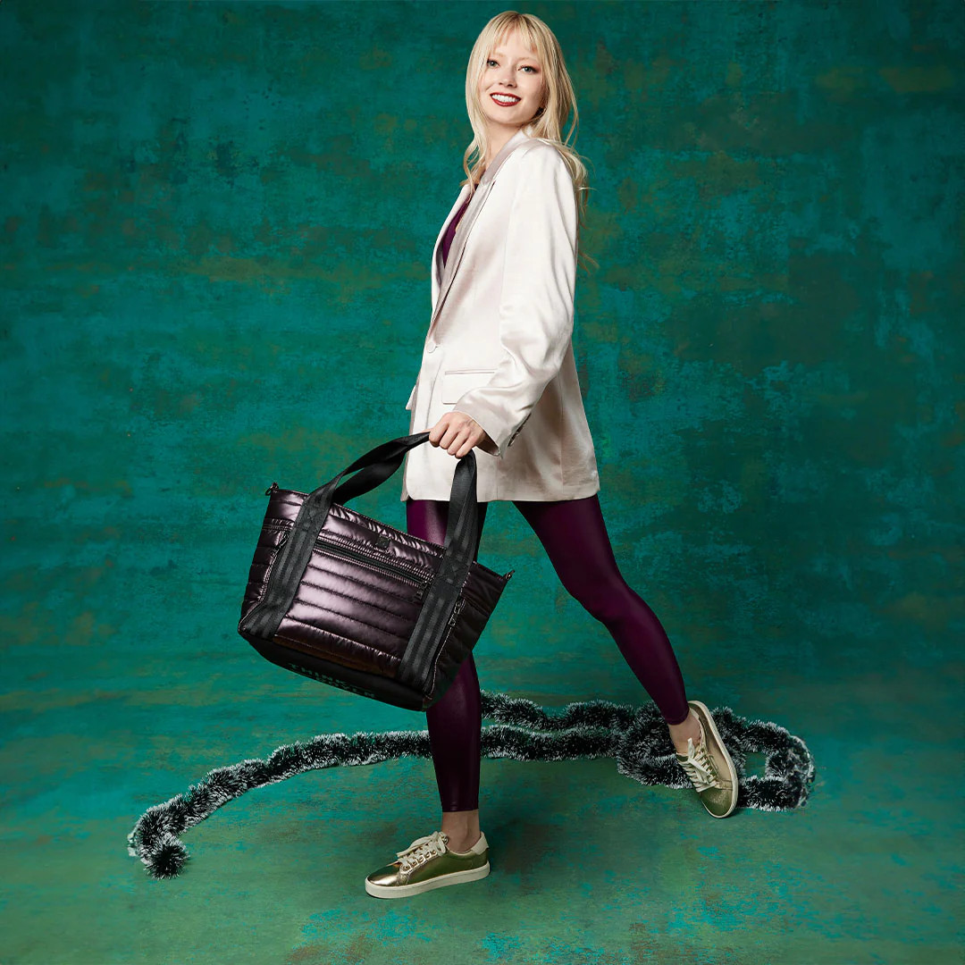 Jr. Jetset Wingman | Think Royln