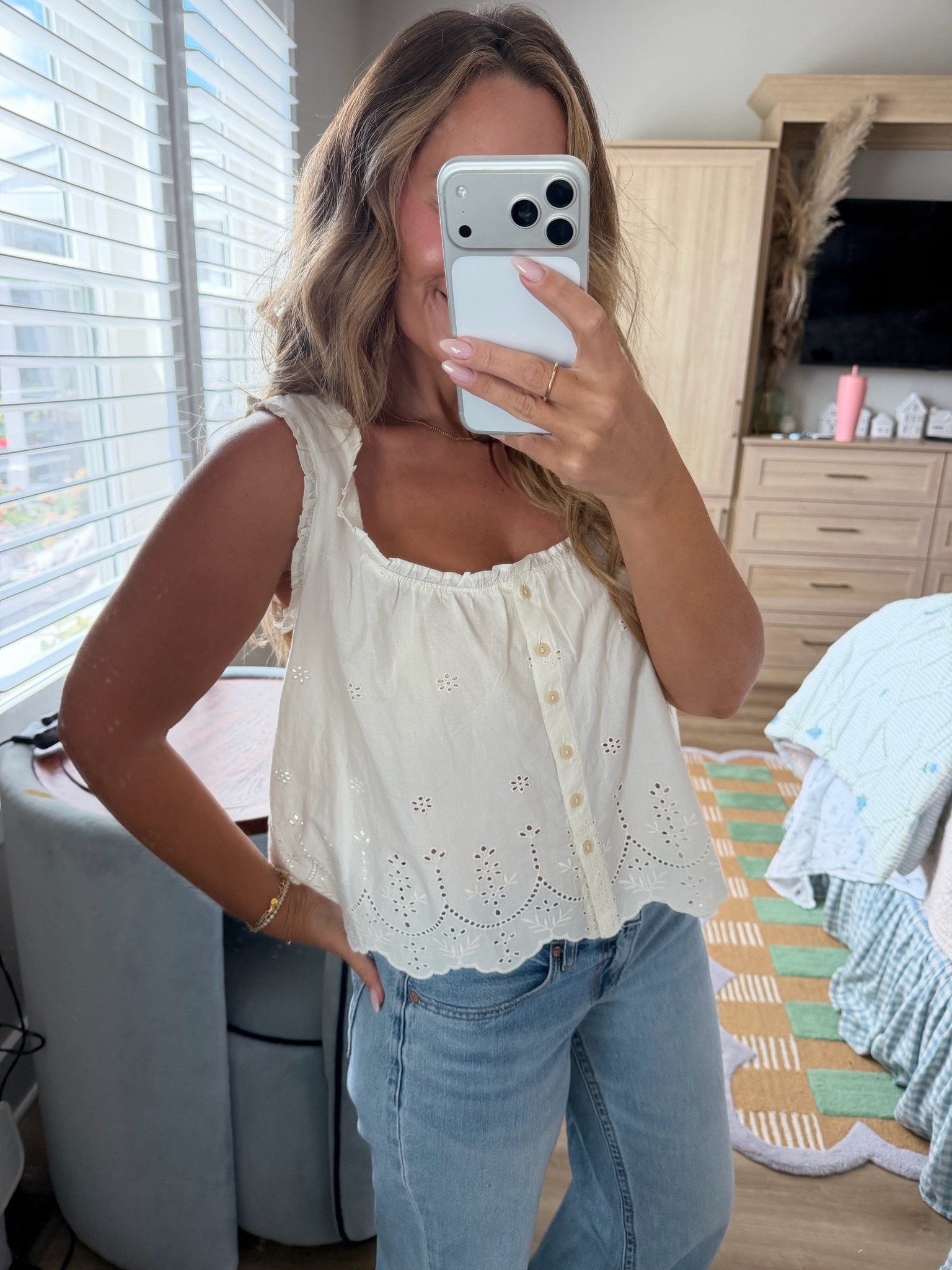 AE denim is up to 35% off and I have thoughts. 🖤
This is the pair I reach for when I need my jeans to hold their shape all day. I’m 5’2” and wearing my usual size — no hemming, which is the whole reason I keep buying this cut.
I’ll also tell you honestly: I have a Walmart pair that looks nearly identical and they’re good. Softer, stretchier, and they give out by dinner. Different jeans for different days. Showing those tomorrow.
If you’re ordering, the math matters — one pair gets you 25%, two clears $125 and gets you 35%. Code STOCKNROLL, ends Sunday.
Comment DENIM and I’ll send you the link ⬇️

#LTKdayinmylife #LTKgrwm #LTKPetite

Comment SHOP below to receive a DM with the link to this post on my LTK ⬇ https://liketk.it/6lpUH

#LTKdayinmylife #LTKgrwm #LTKPetite