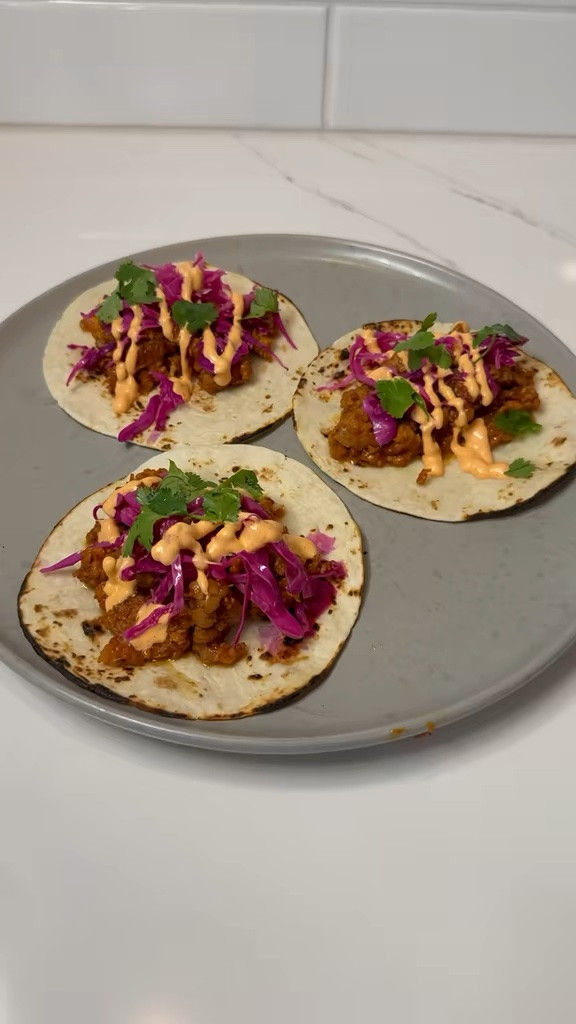 Let’s make Gochujang Pork Tacos!
Here’s the recipe ❤️ 
https://wolfcaster.kitchen/recipes/f/gochujang-pork-tacos?blogcategory=Chicken

#LTKdayinmylife #LTKfoodie #LTKHome