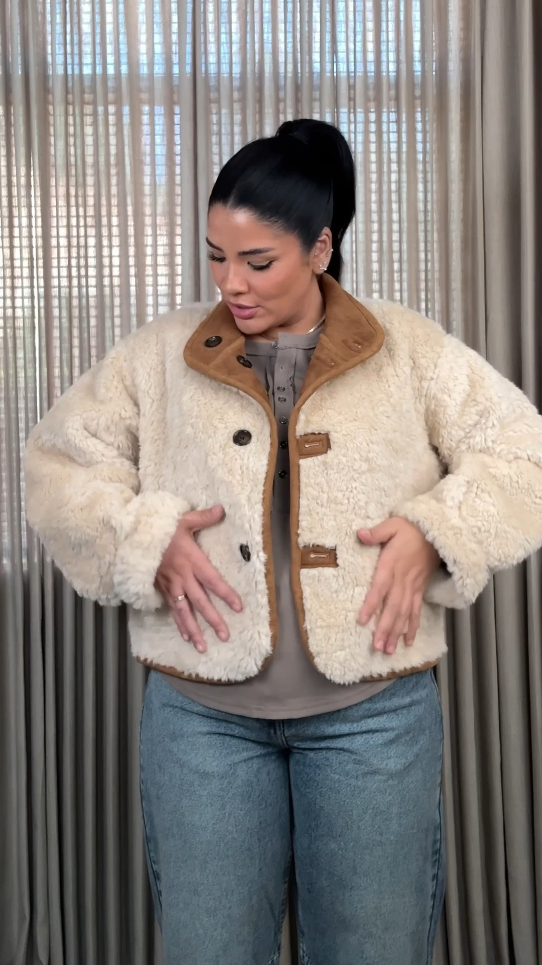 The faux shearling reversible cropped jacket is soooo good! I’m wearing the large ! Get it while you can girl! Denim linked is comparable .

#LTKFindsUnder100 #LTKPlusSize #LTKMidsize