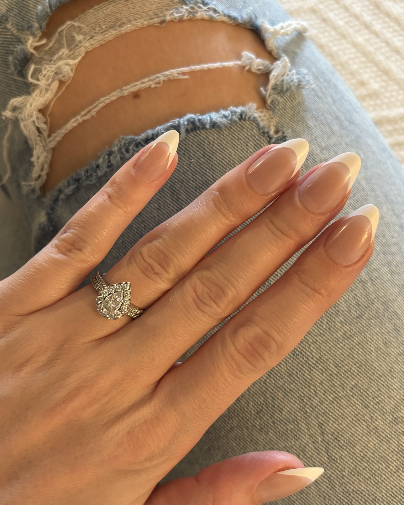 Perfect stocking stuffer - $5.99 high quality glue on nails that last 7 days 🫶🏼 

#LTKBeauty #LTKHoliday #LTKGiftGuide