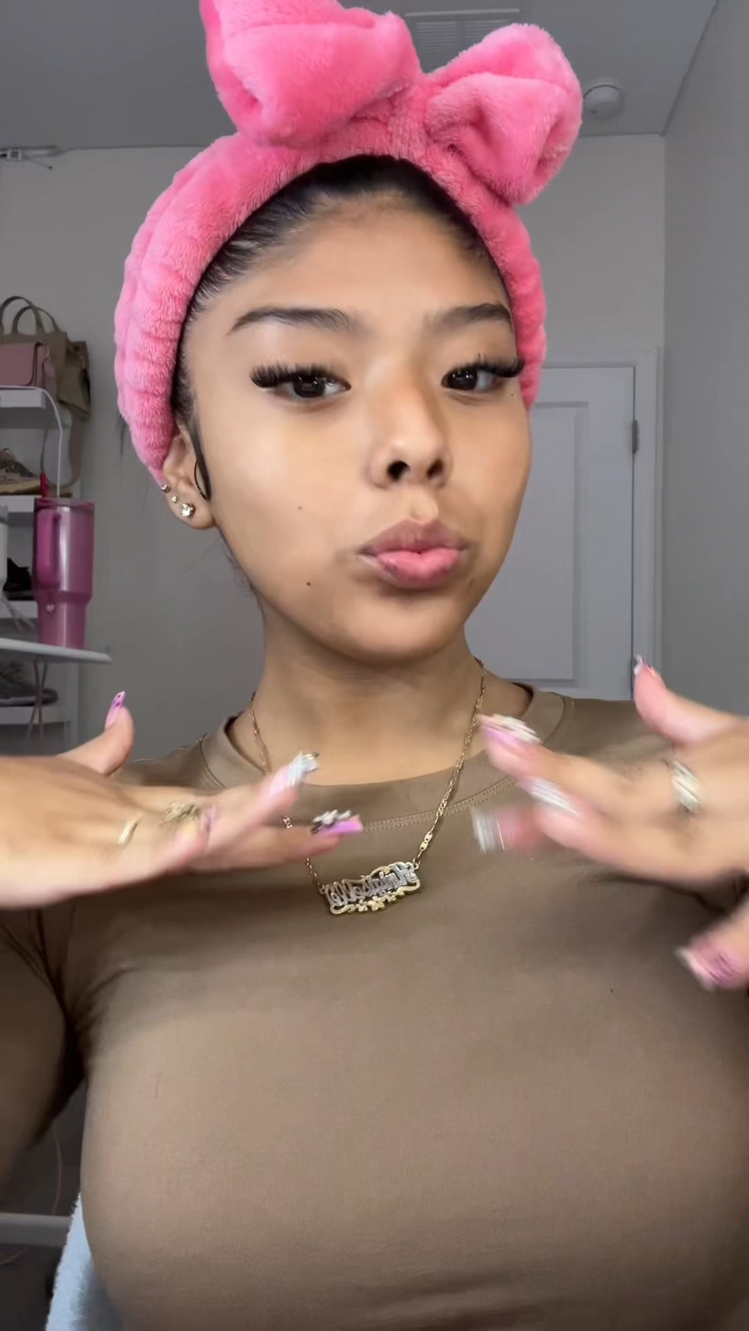 Here’s a quick makeup tutorial 🫶🏻 

#LTKActive #LTKBeauty #LTKWatchNow