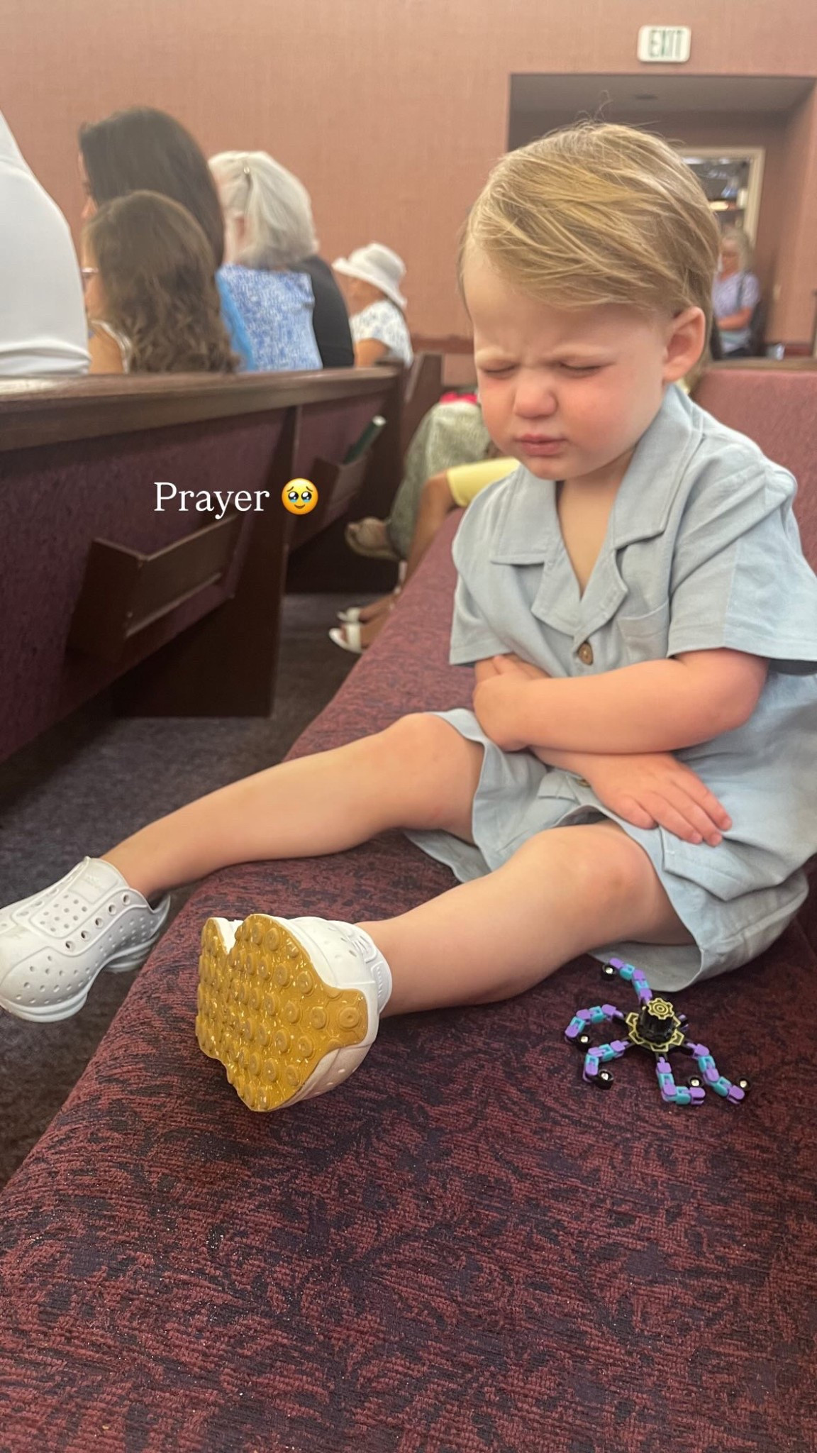 Jet praying 😅 

toddler l kids l shoes 