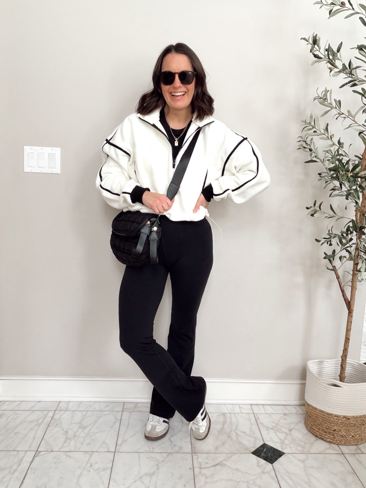 Mom weekend outfit!

I decided up the the pullover and got my normal size on the 30.5” inseam in the flare leggings.

#LTKootd #LTKdayinmylife #LTKgrwm