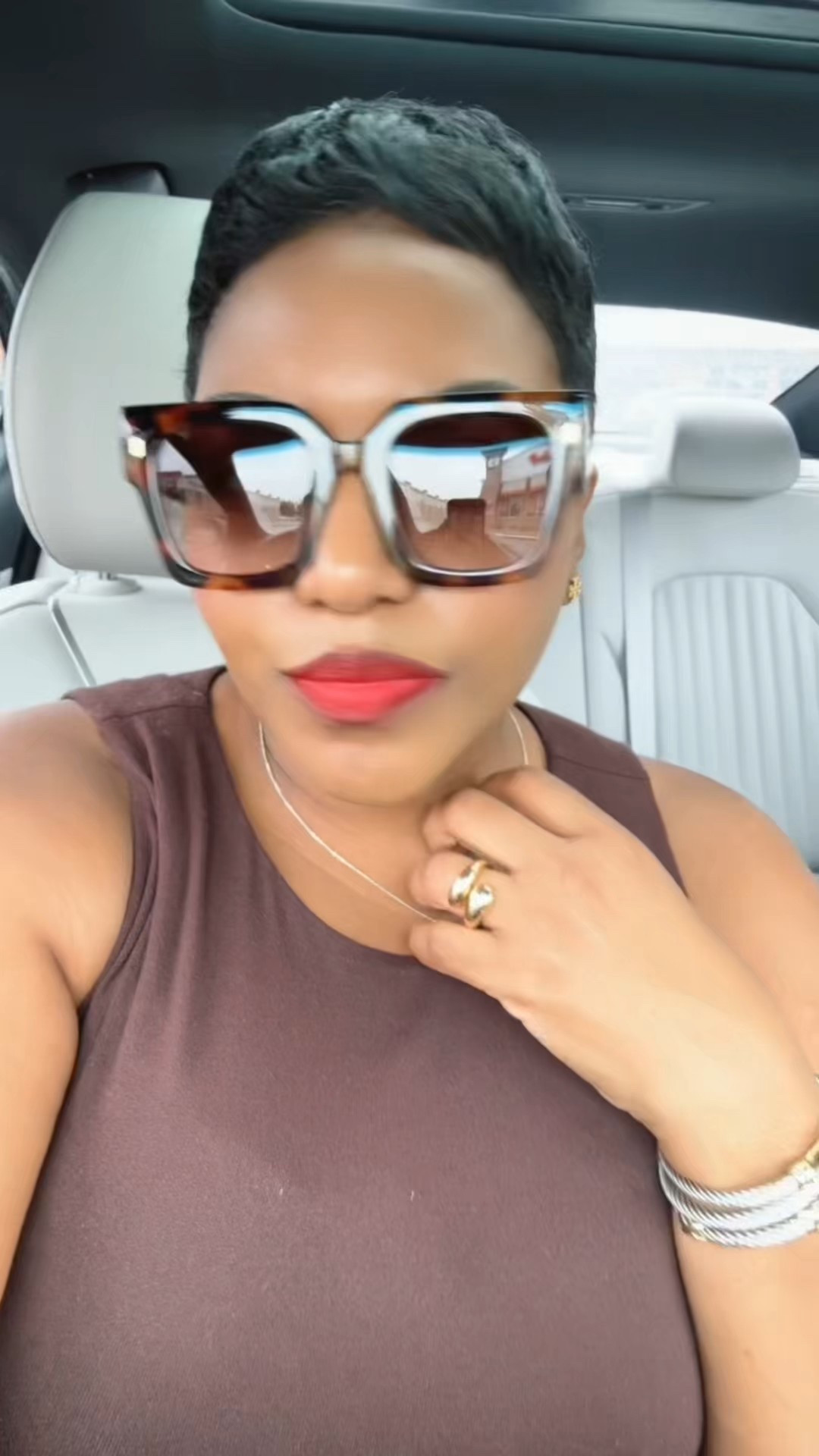 The “Classy” Woman Oversized  Sunglasses
#sunglasses #sunnies #oversizedsunglasses

#LTKOver40 #LTKMidsize #LTKStyleTip