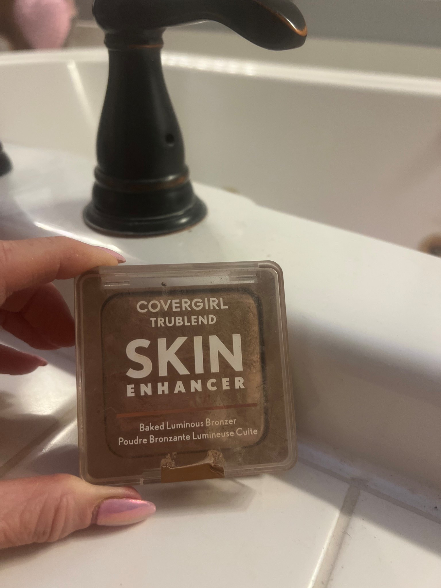 Beautiful baked luminous bronzer 🌸🌸

#LTKBeauty #LTKdayinmylife #LTKmorningroutine